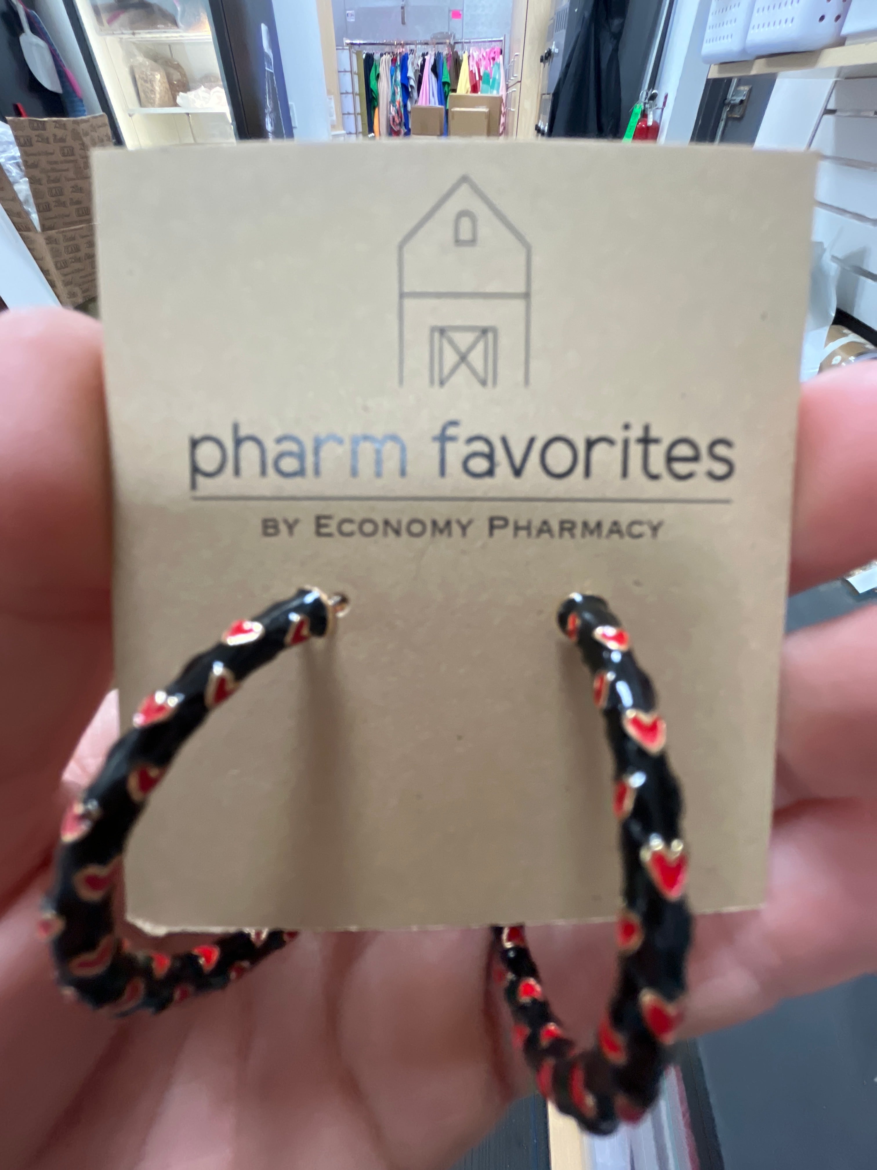 ENAMEL HOOPS EARRINGS W/HEARTS