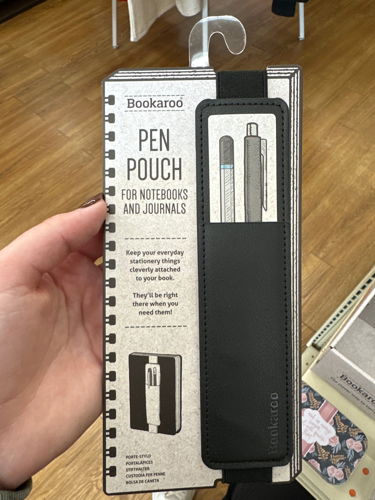 BOOKAROO PEN POUCH - BLACK