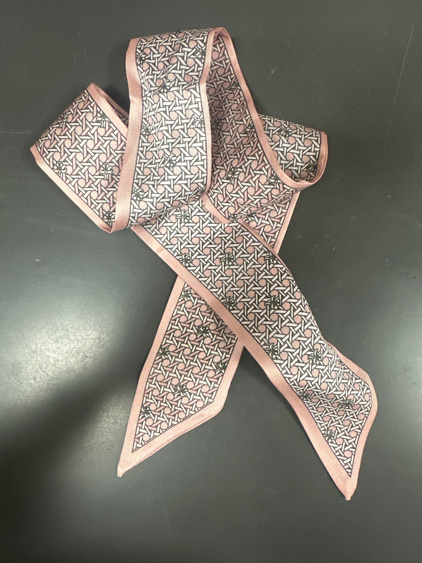 TWILLY SCARF