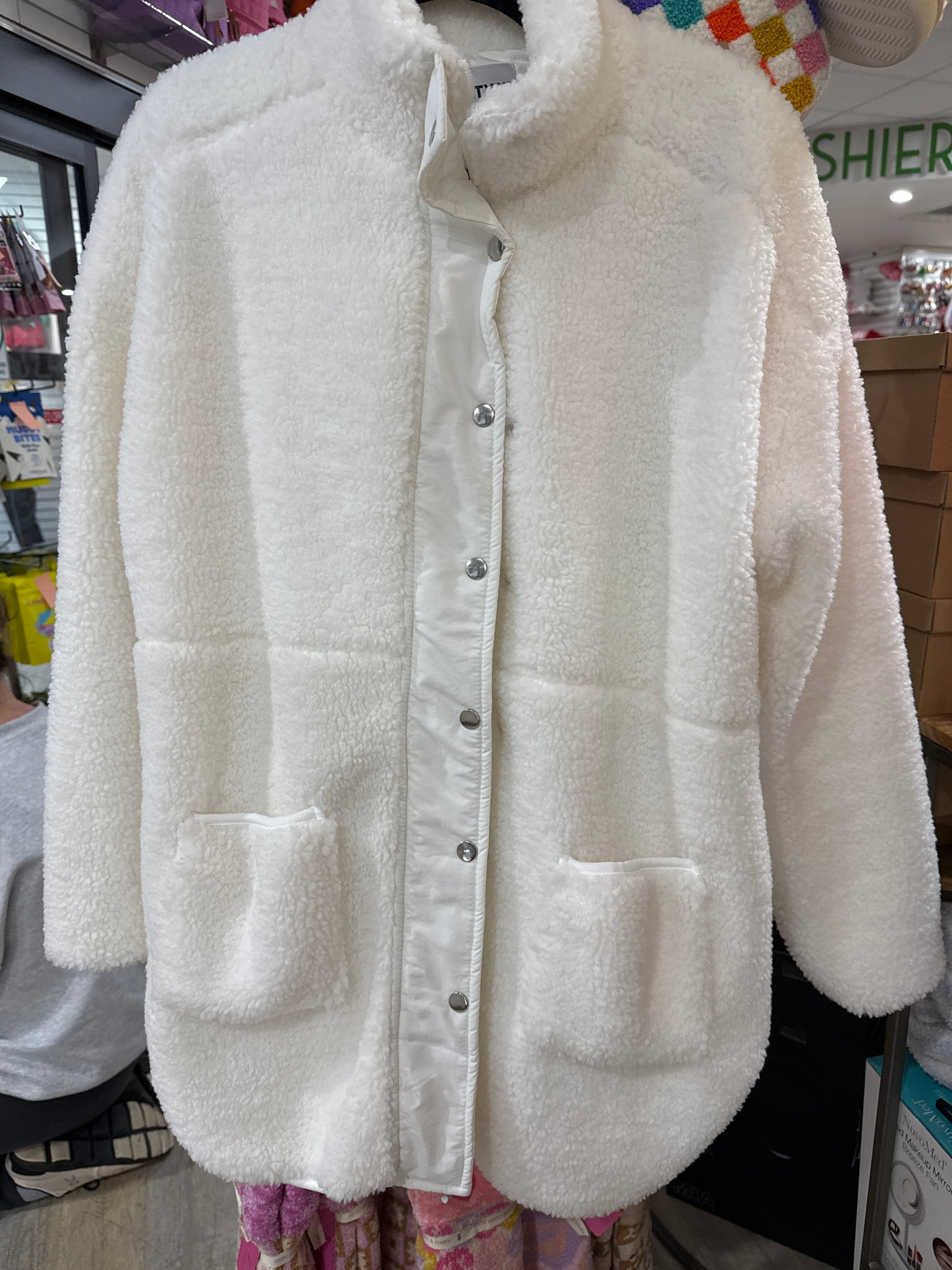 OVERSIZED SHERPA JACKET - CREAM