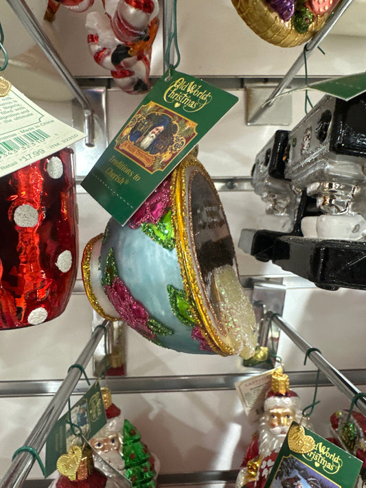 CHRISTMAS ORNAMENT - CUP OF TEA