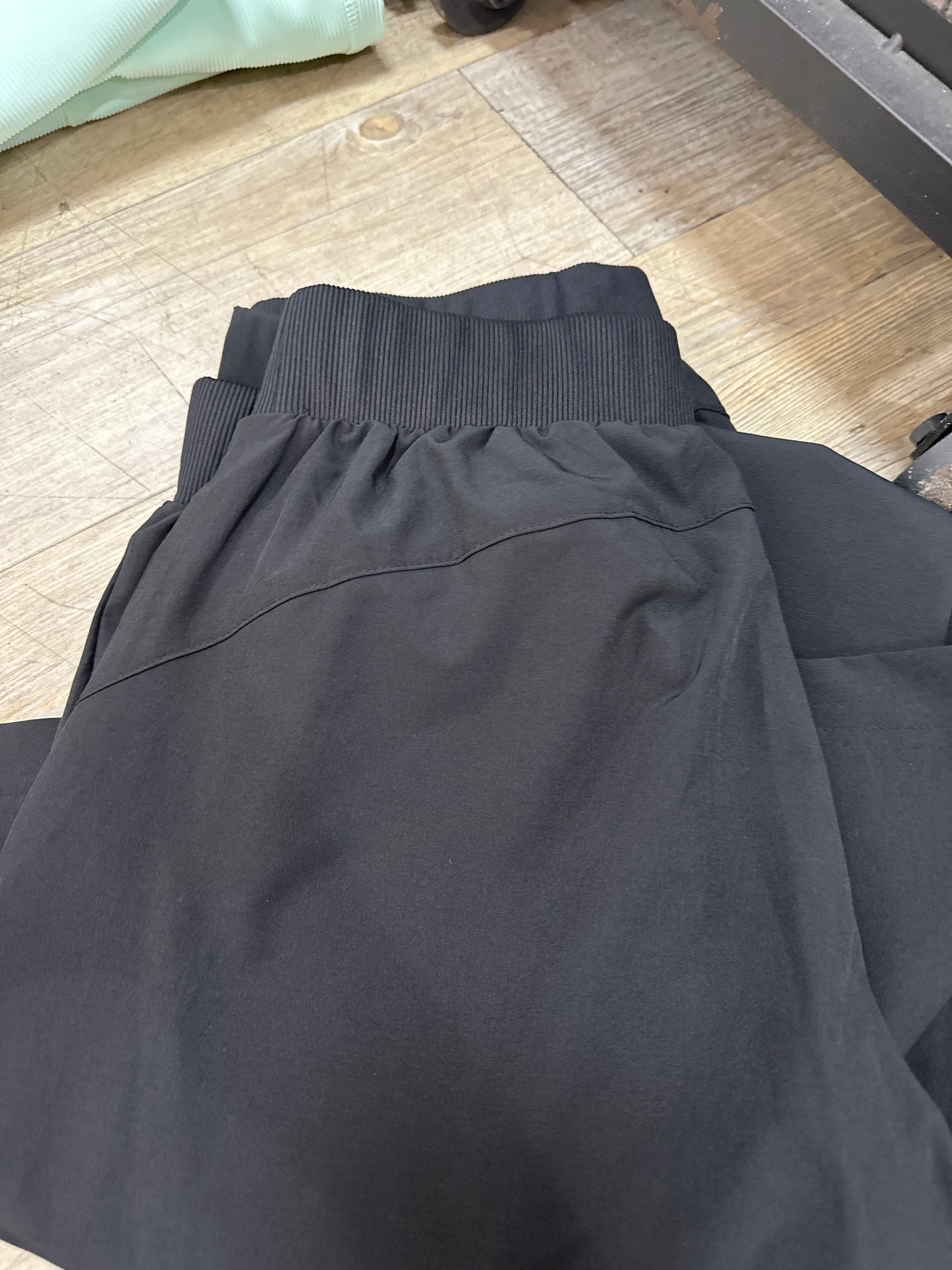 POLY STRETCH STRAIGHT LEG PANTS - BLACK