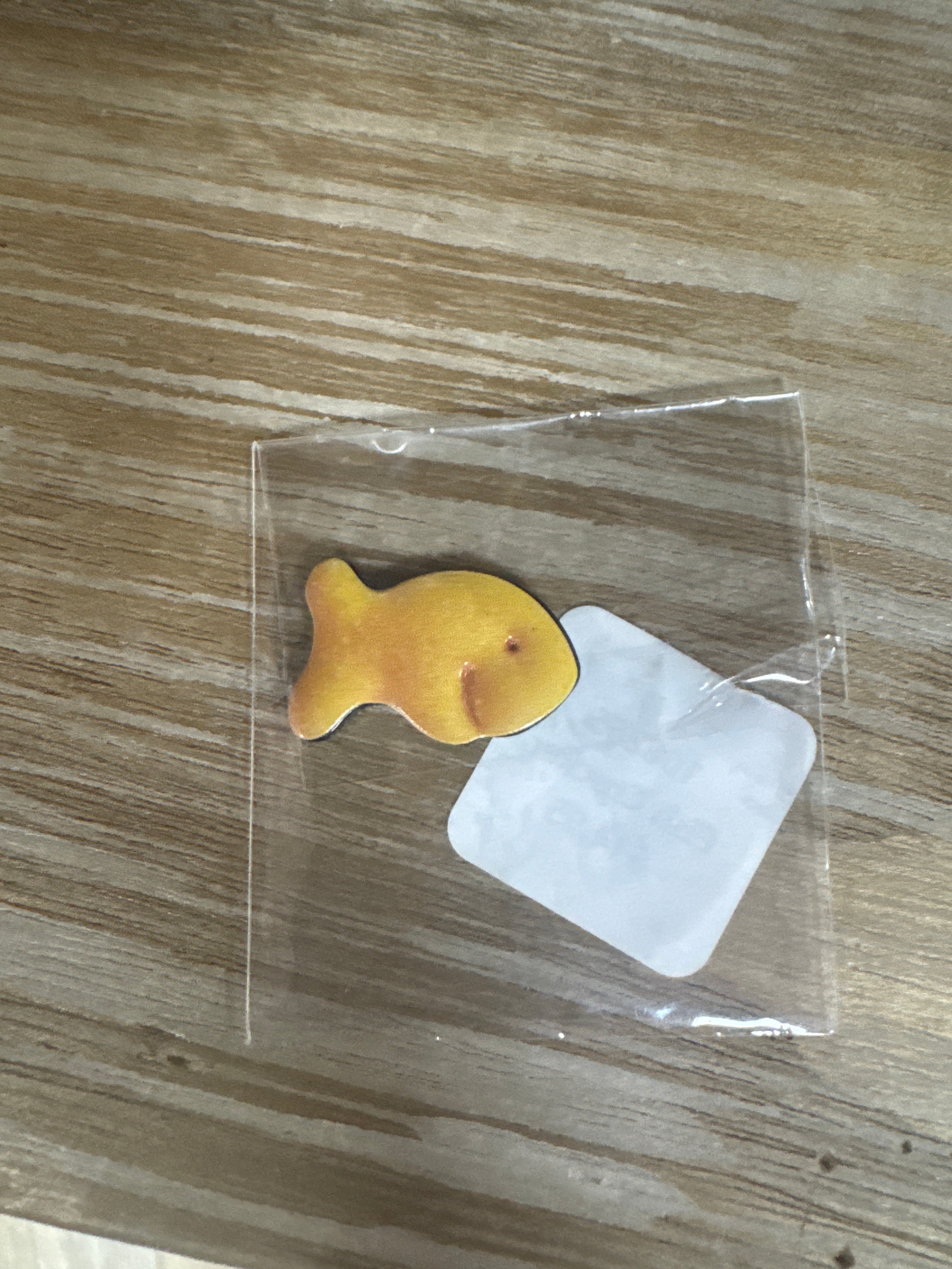 BALL MARKER - FISH CRACKER