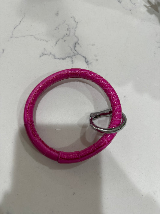 PINK CROC BIG O KEY RING