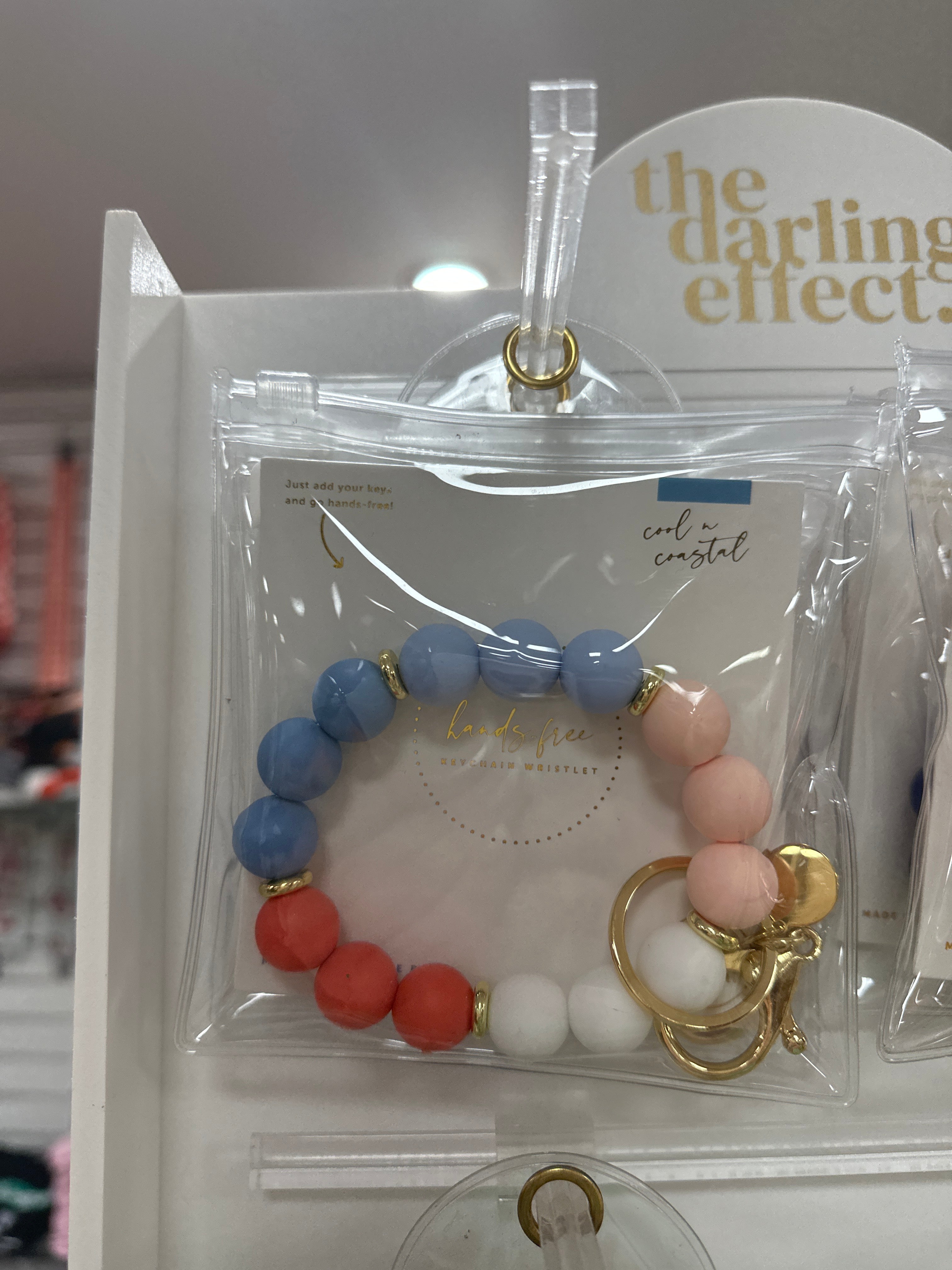 HANDS FREE KEYCHAIN WRISTLET - COOL & COASTAL