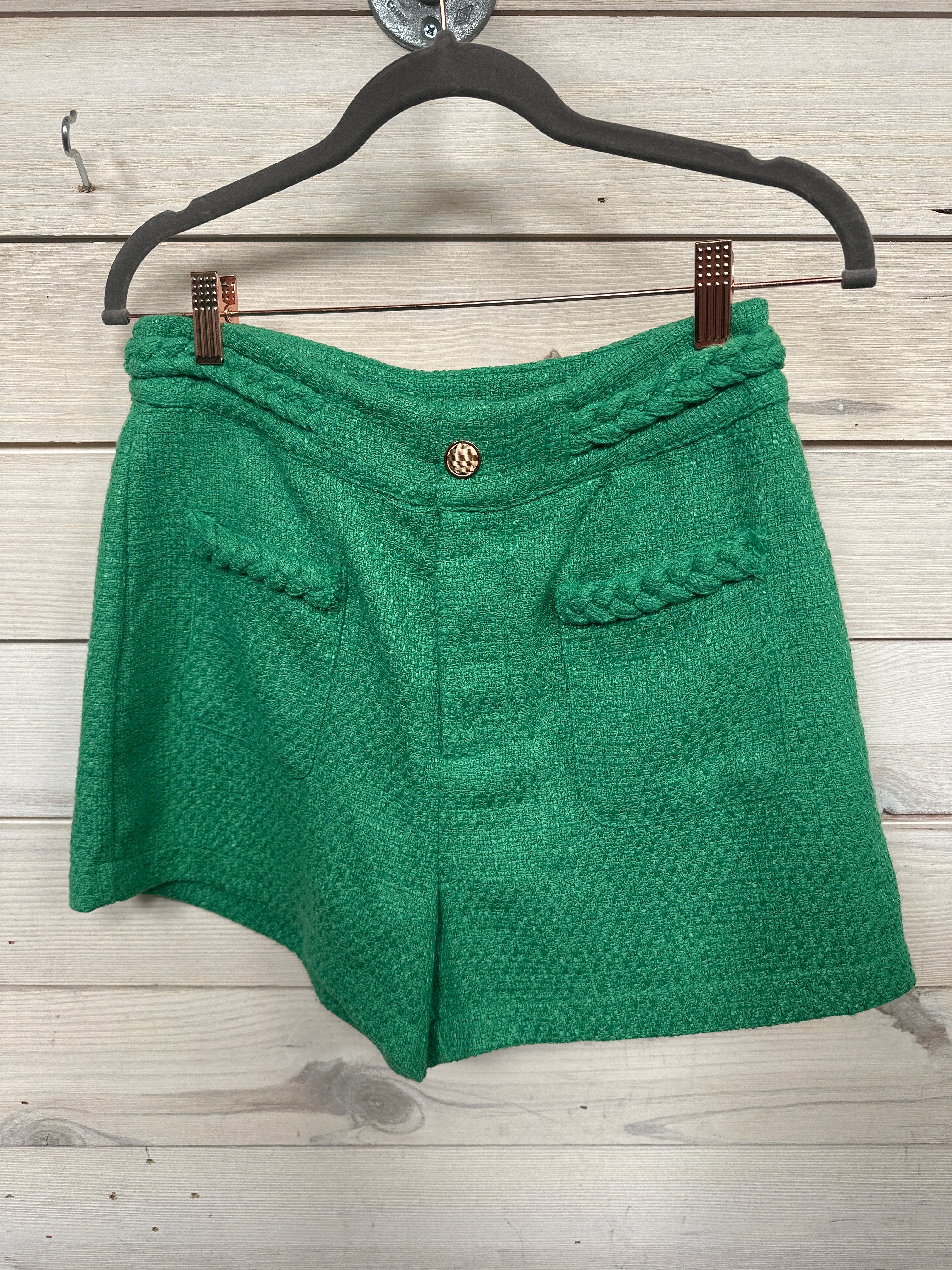 GREEN SHORTS W/BRAIDED DETAIL