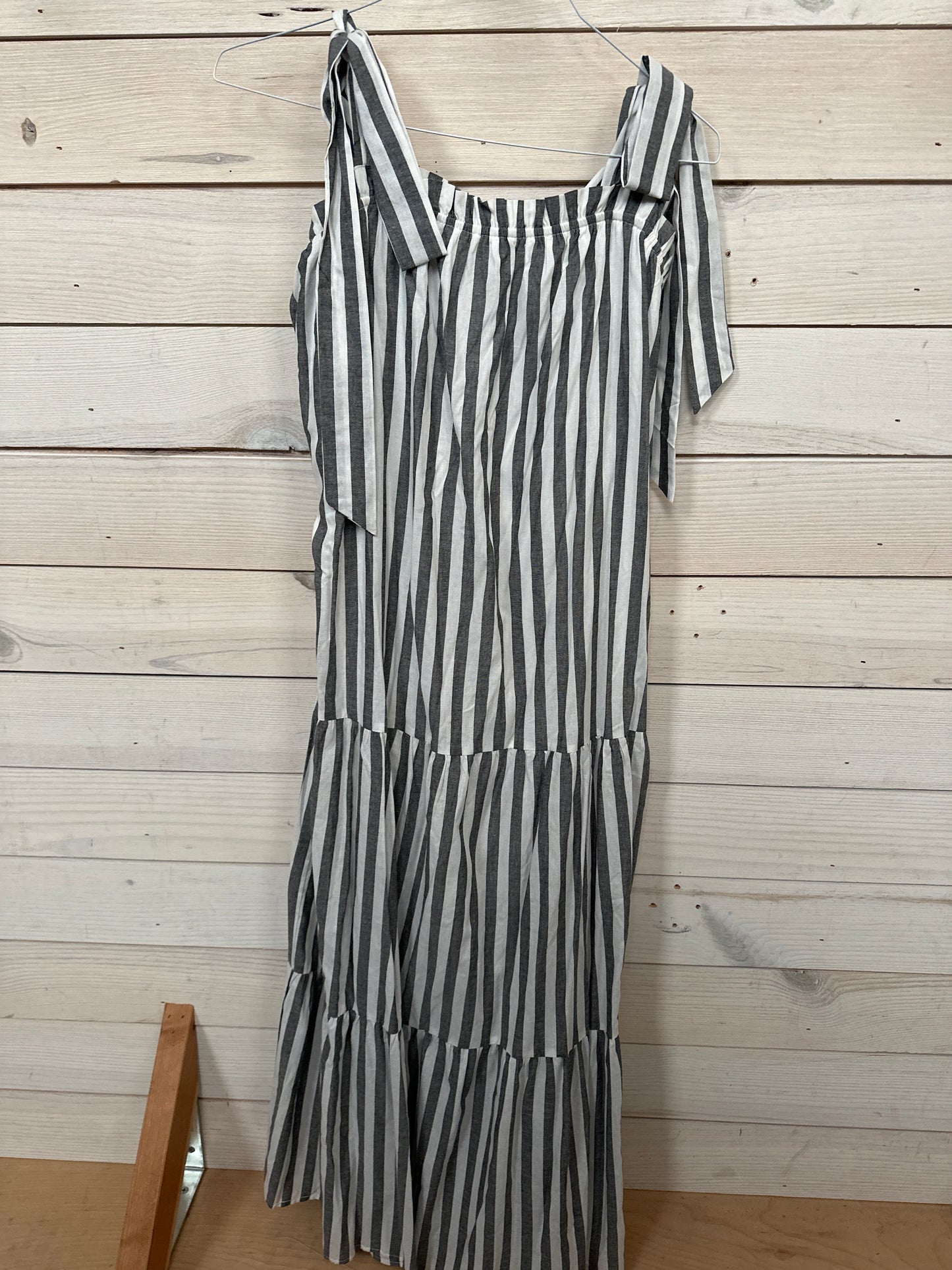 GREY & WHITE STRIPE DRESS