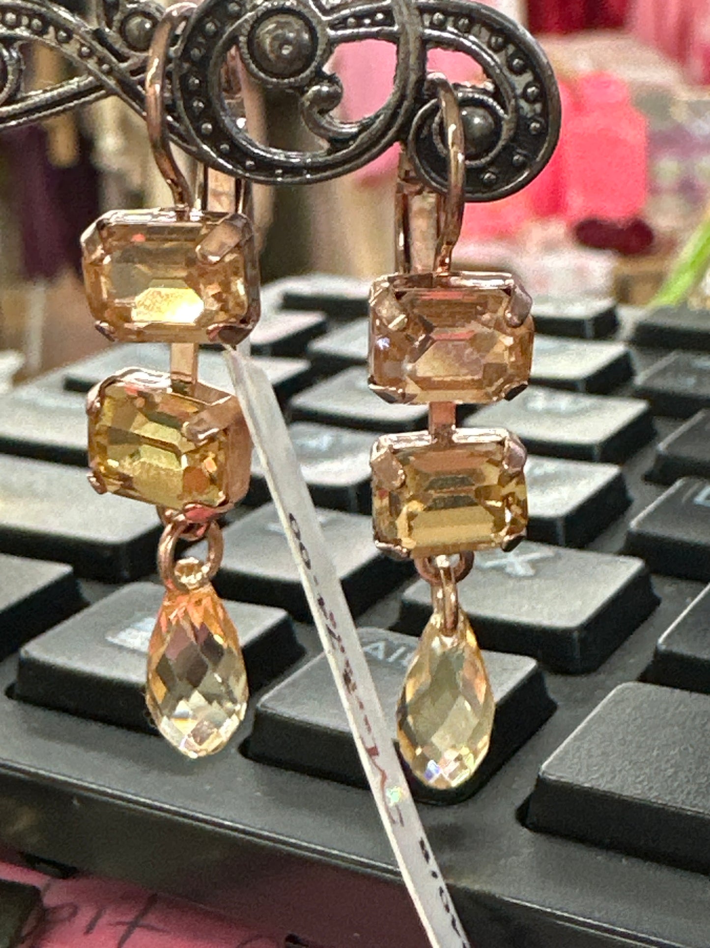 MARIANA EARRINGS - RG - 3 DROP PINK CHAMPAGNE CRST