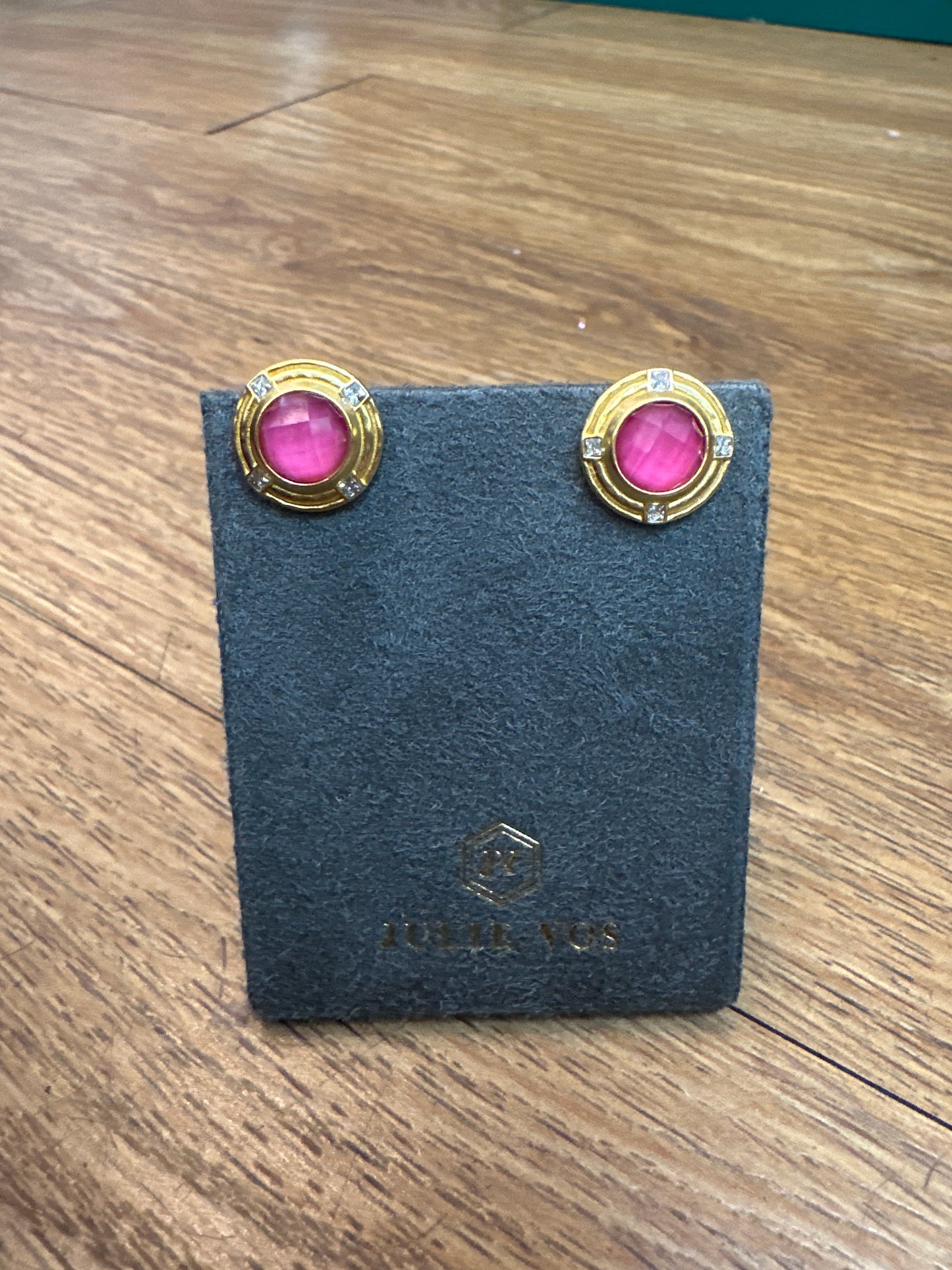 ASTOR STONE STUD EARRINGS - RASPBERRY