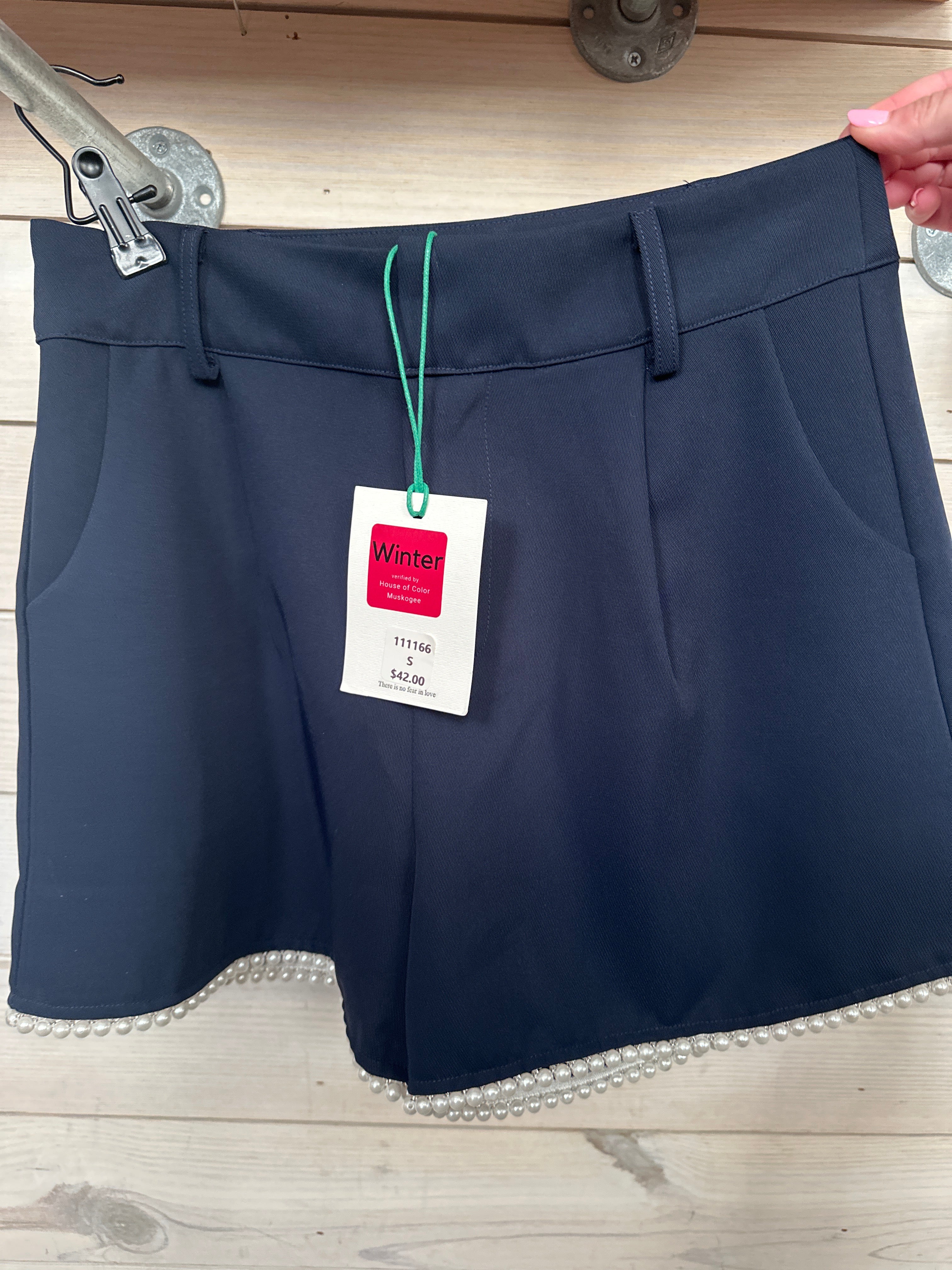 NAVY DETAILED SHORTS