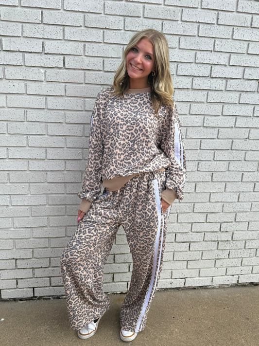LEOPARD FRENCH TERRY LACE CONTRAST 2PC SWEAT SET