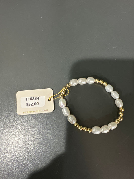 WILLOW BRACELET - GOLD & PEARL