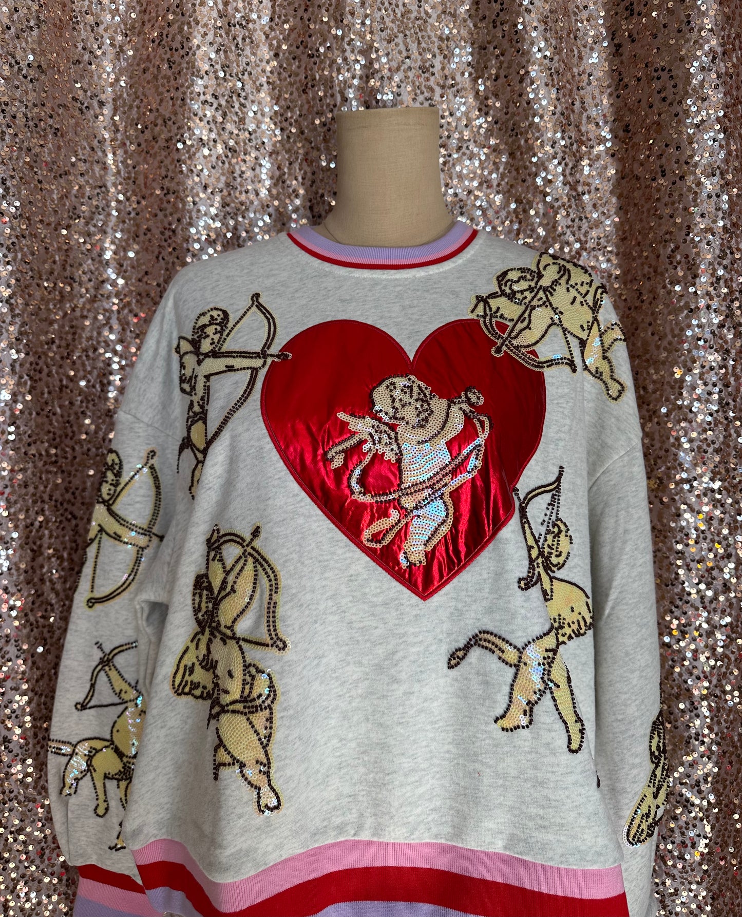 GREY VINTAGE CUPID SWEATSHIRT