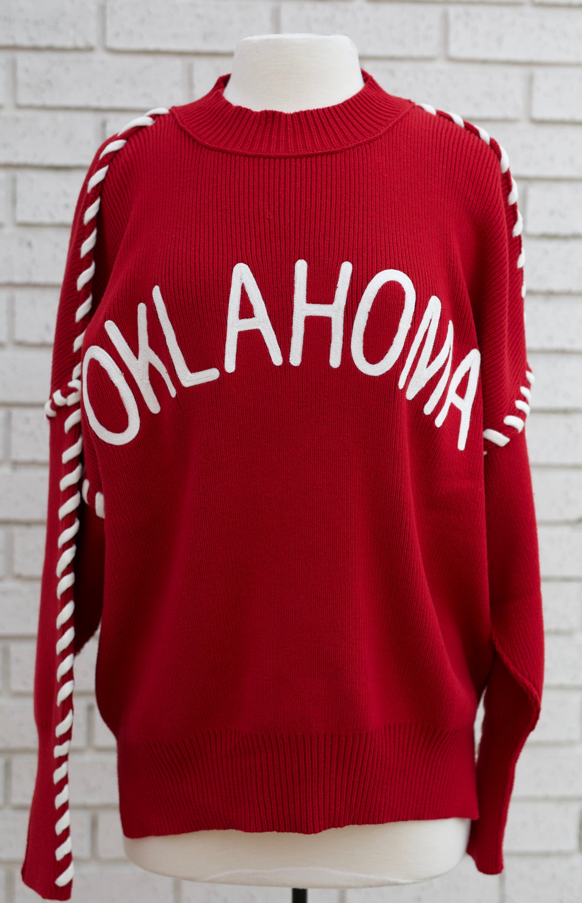 CRIMSON OKLAHOMA WHIP STITCH SWEATER
