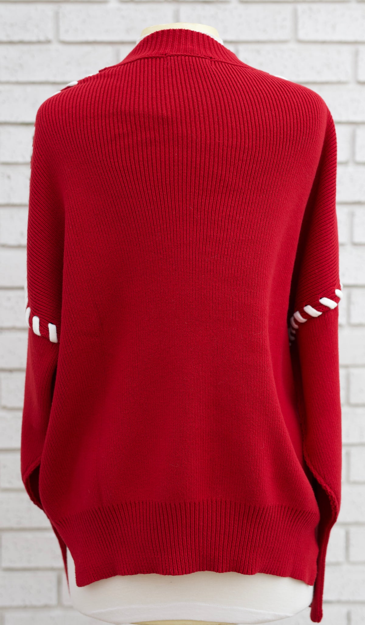 CRIMSON OKLAHOMA WHIP STITCH SWEATER