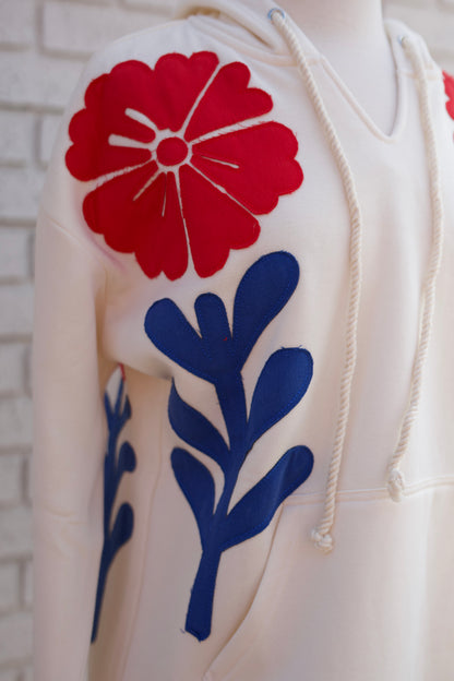 CASUAL HOODIE TOP WITH FLOWER PATCH