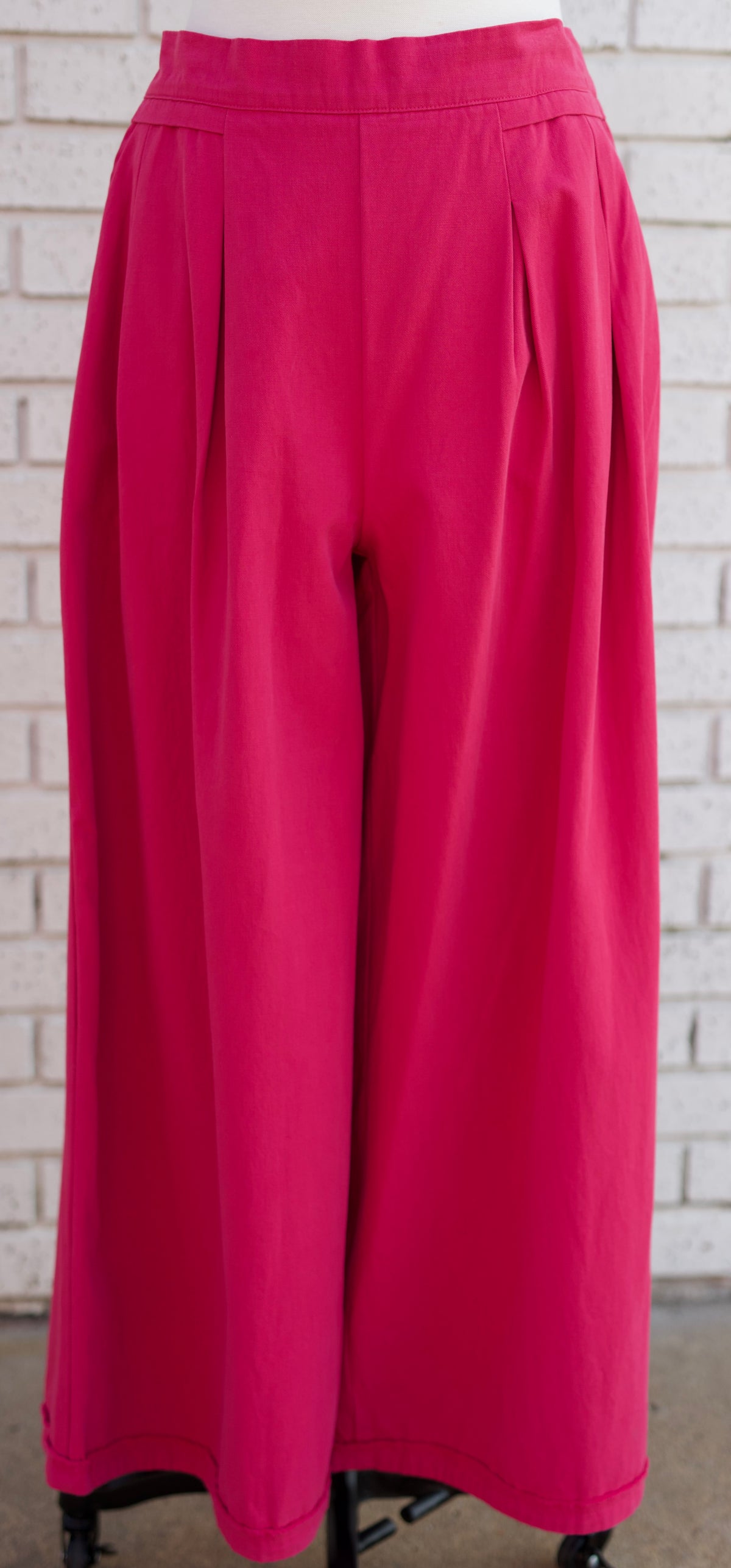PINK PANTS - Pharm Favorites by Economy Pharmacy