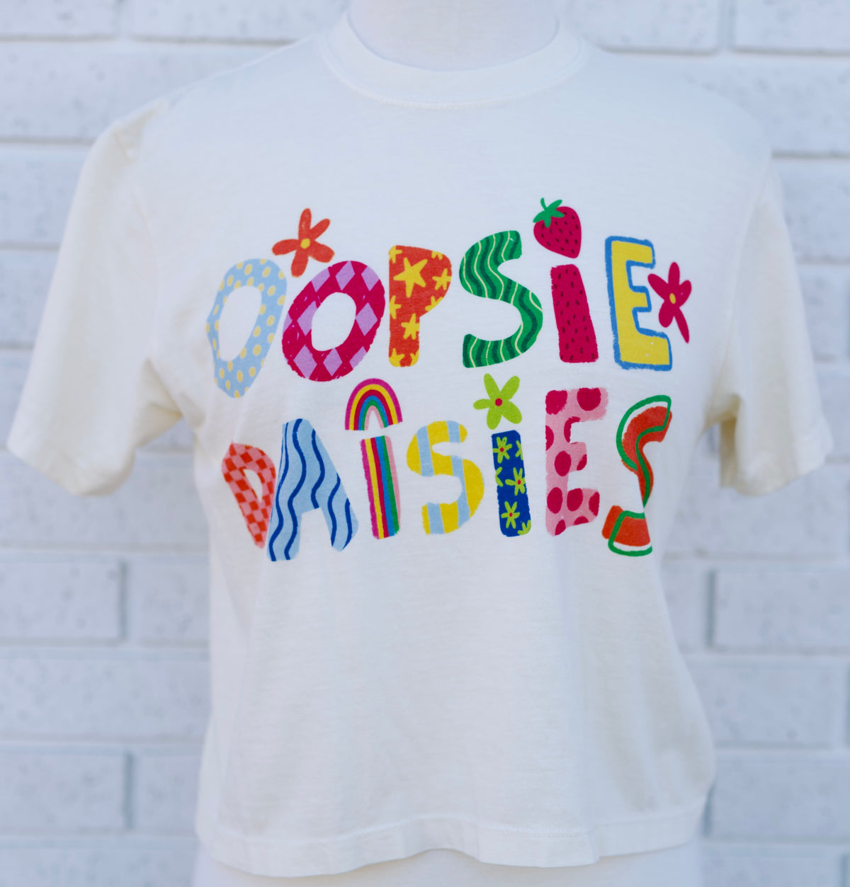 OOPSIE DAISIES CROP TEE