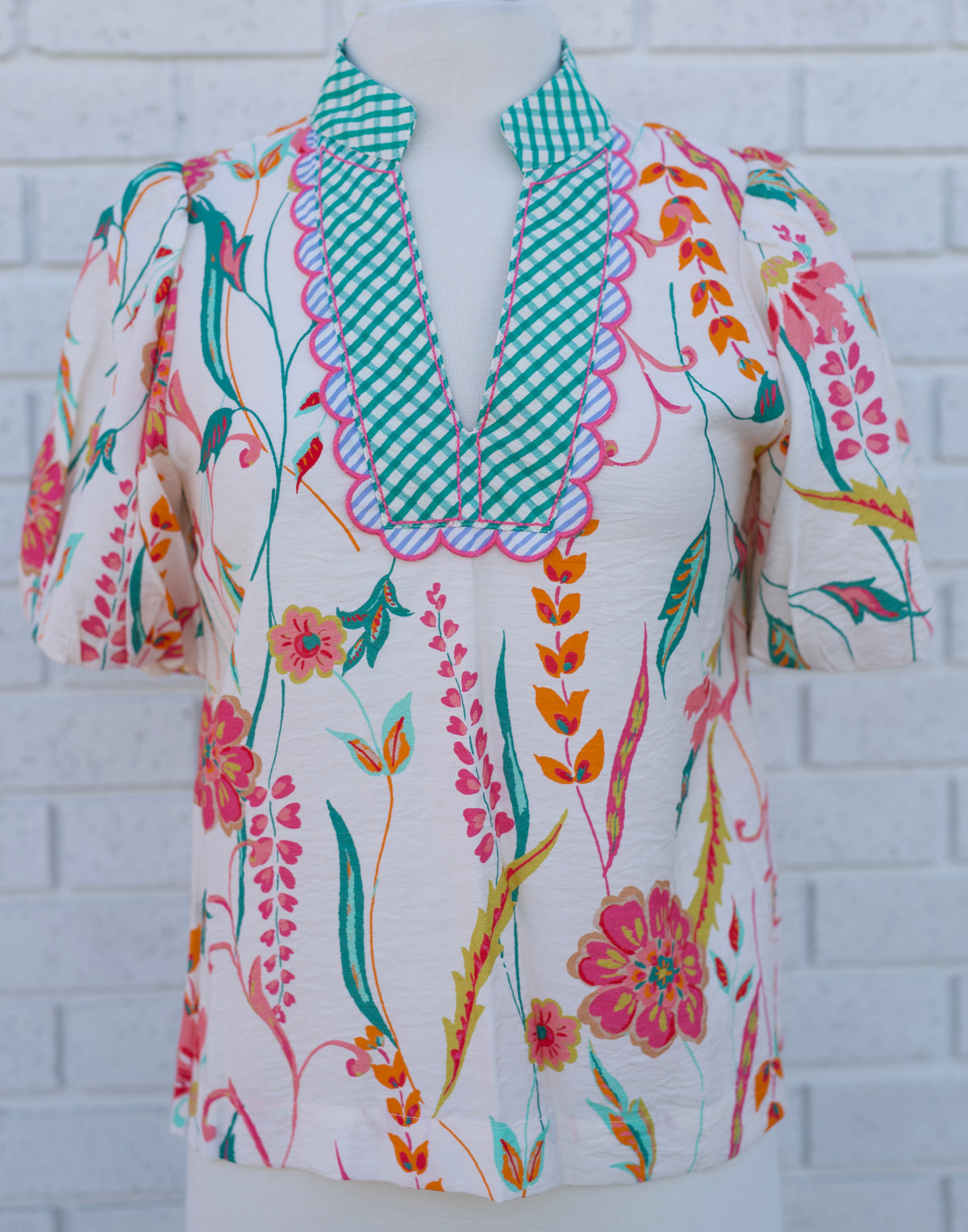 CREAM PUFF SLEEVE FLORAL V-NECK TOP