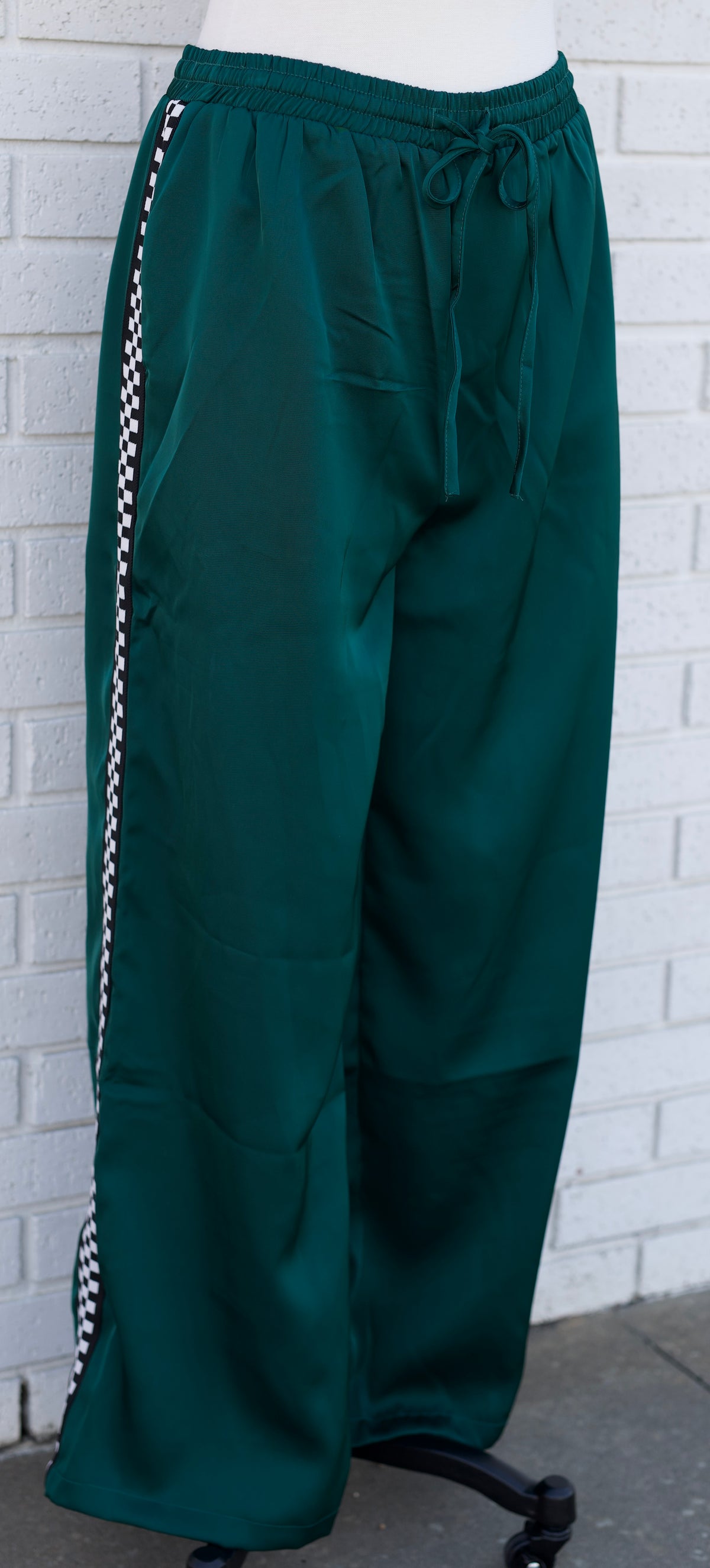 GREEN SOLID SATIN SWEATPANTS