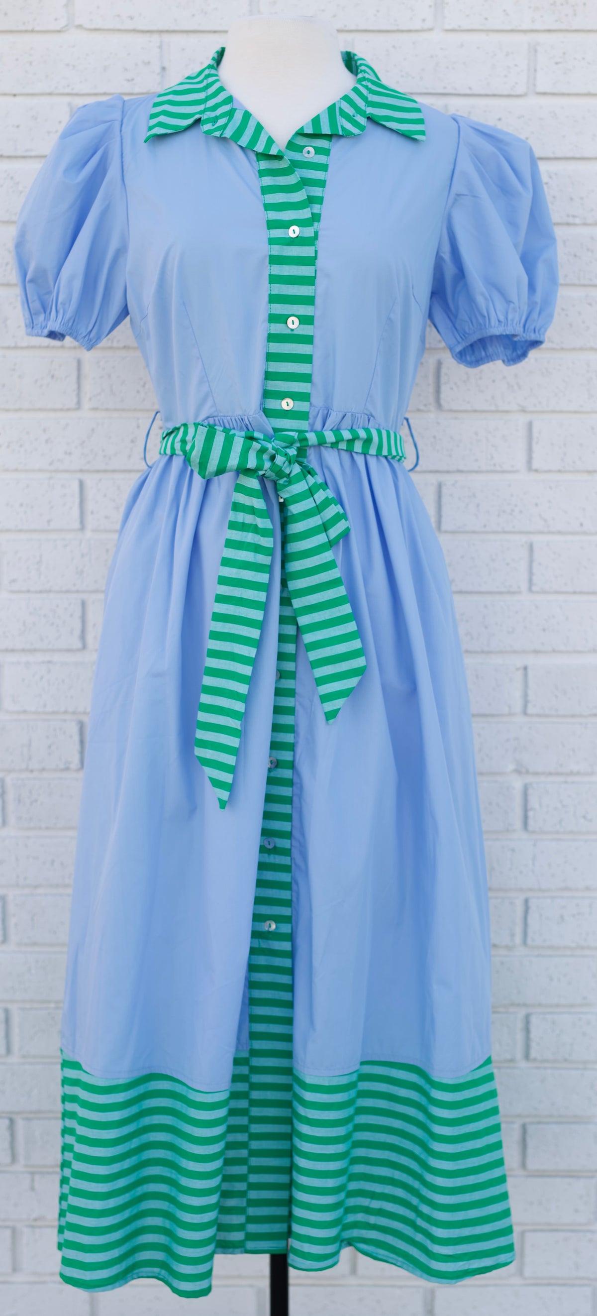 BLUE W/GREEN STRIPE CONTRAST TIE-WAIST MIDI DRESS