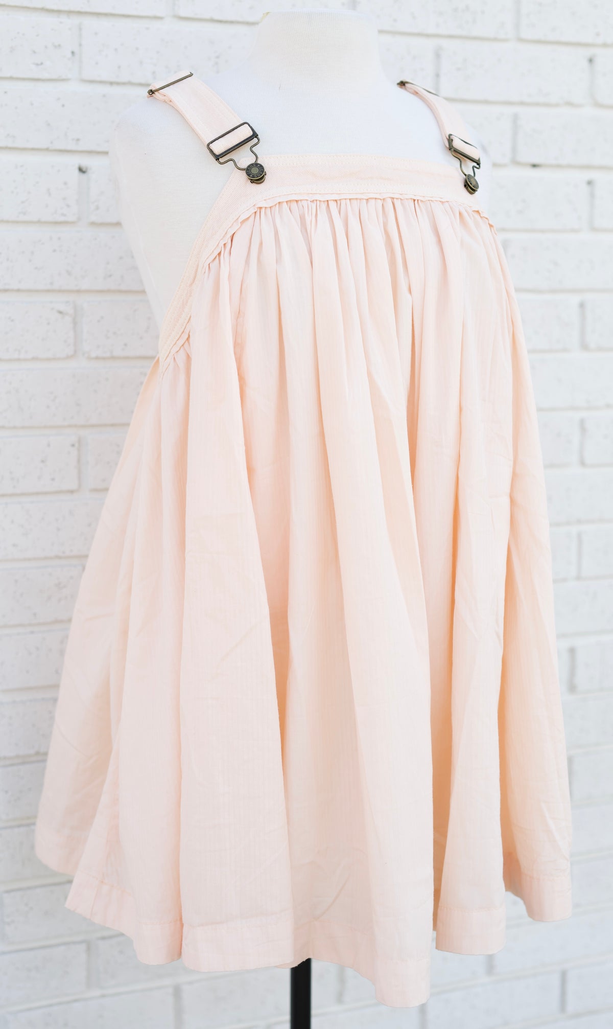 SALMON OVERALL STYLE FLOWY DRESS
