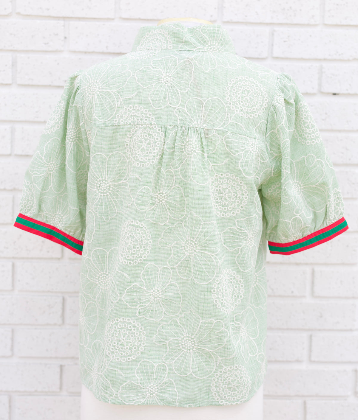 MINT COLOR CONTRAST BANDS FLORAL EMBROIDERED TOP