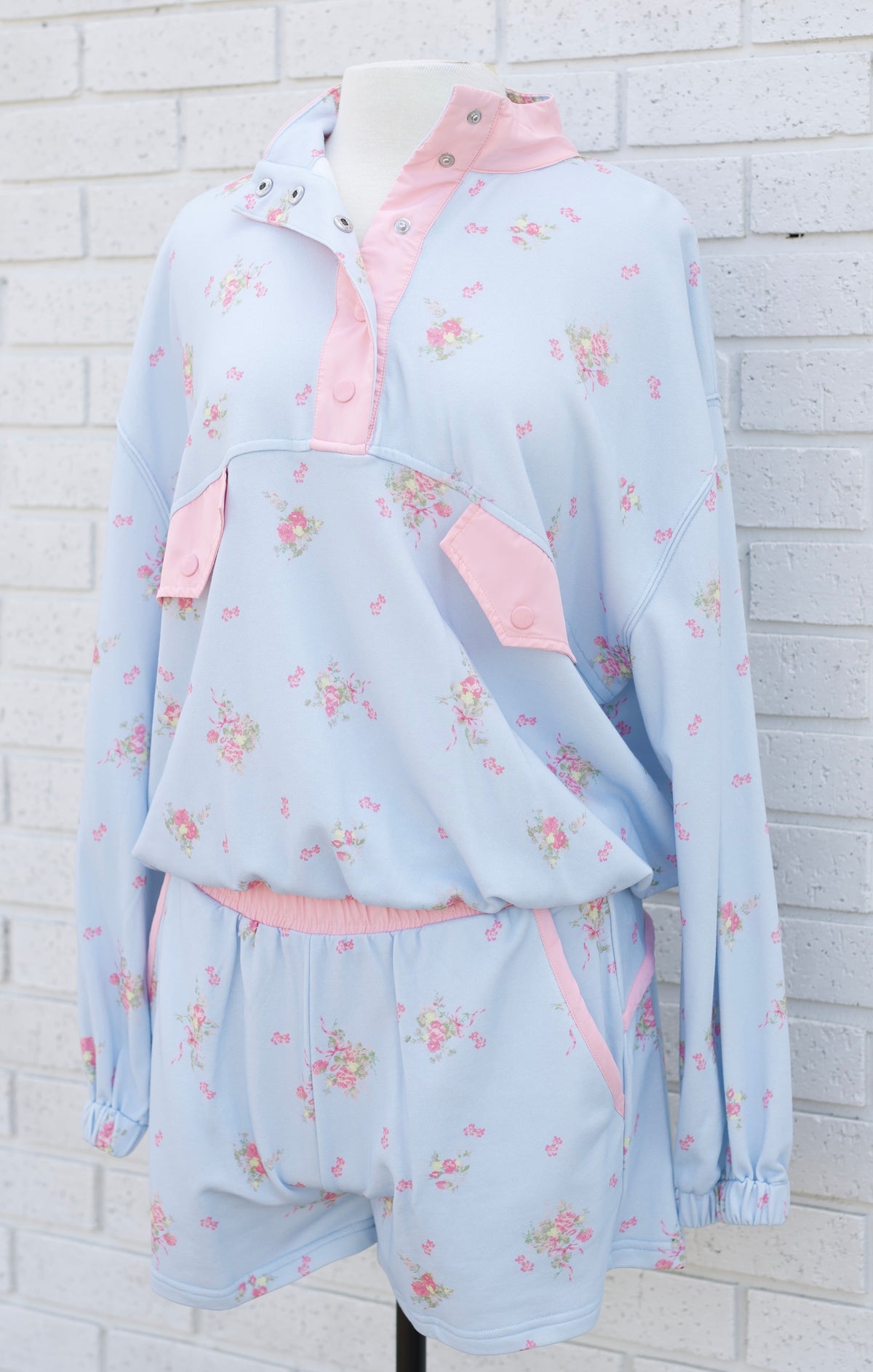 LIGHT BLUE/PINK FLORAL SHORT SET