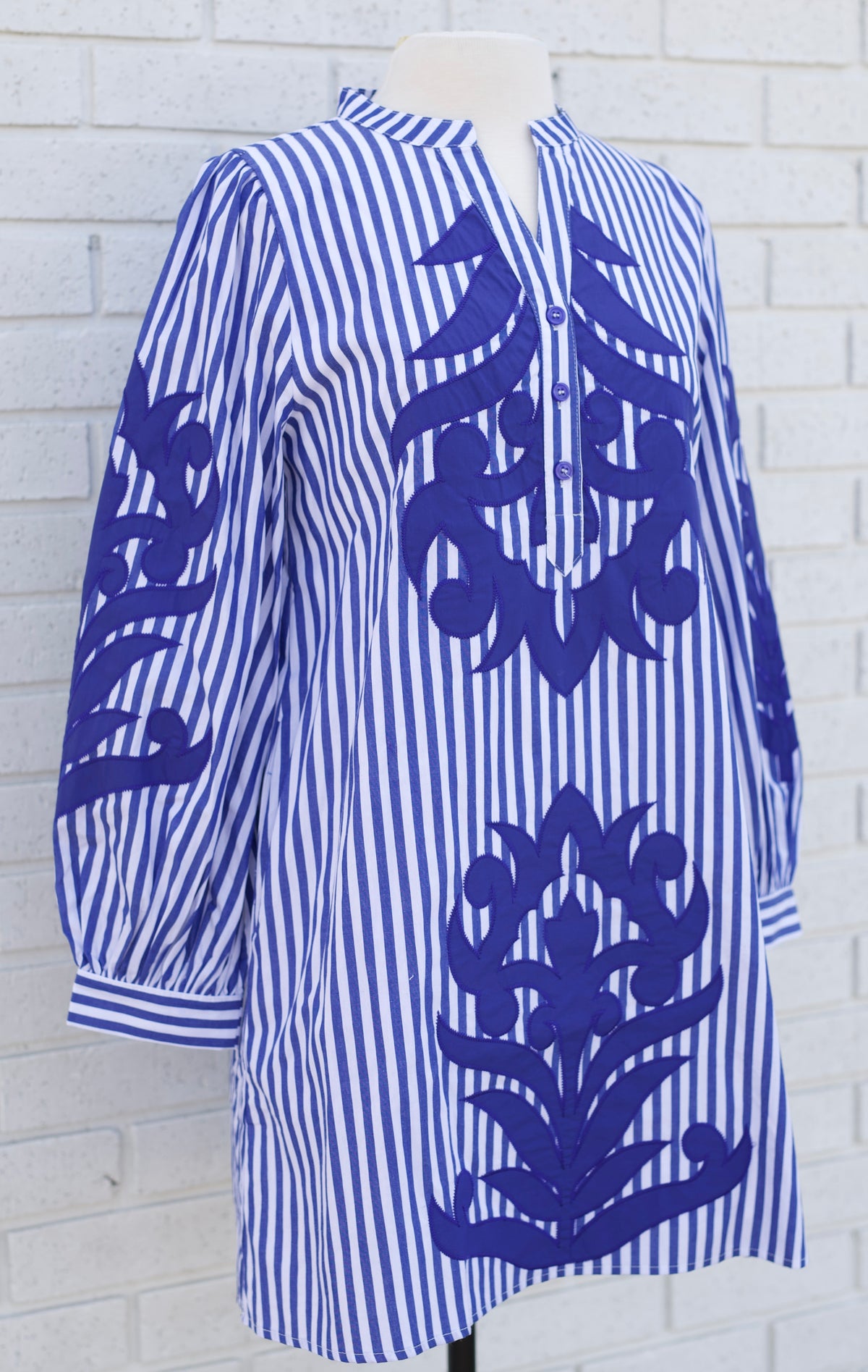 LONG PUFF SLEEVE BLUE STRIPE DRESS WITH BAROQUE APPLIQUE