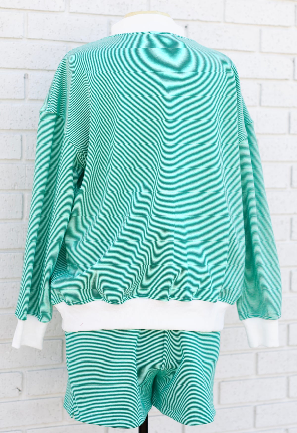 STRIPED LONG SLEEVE TOP & SHORTS 2PC SET