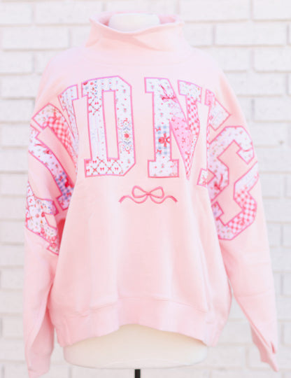 LIGHT PINK KINDNESS MOCK NECK SWEATSHIRT