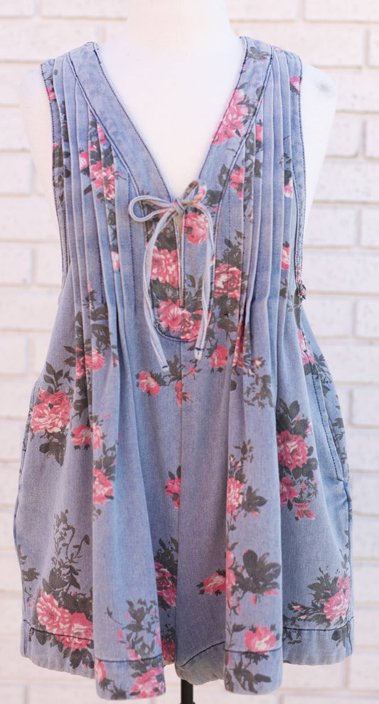 PAINTED FLORAL PRINTED PLEATED VNECK SLEEVELESS ROMPER