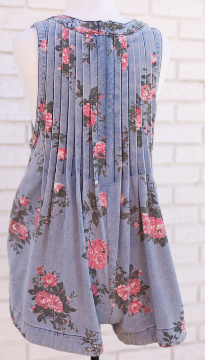 PAINTED FLORAL PRINTED PLEATED VNECK SLEEVELESS ROMPER