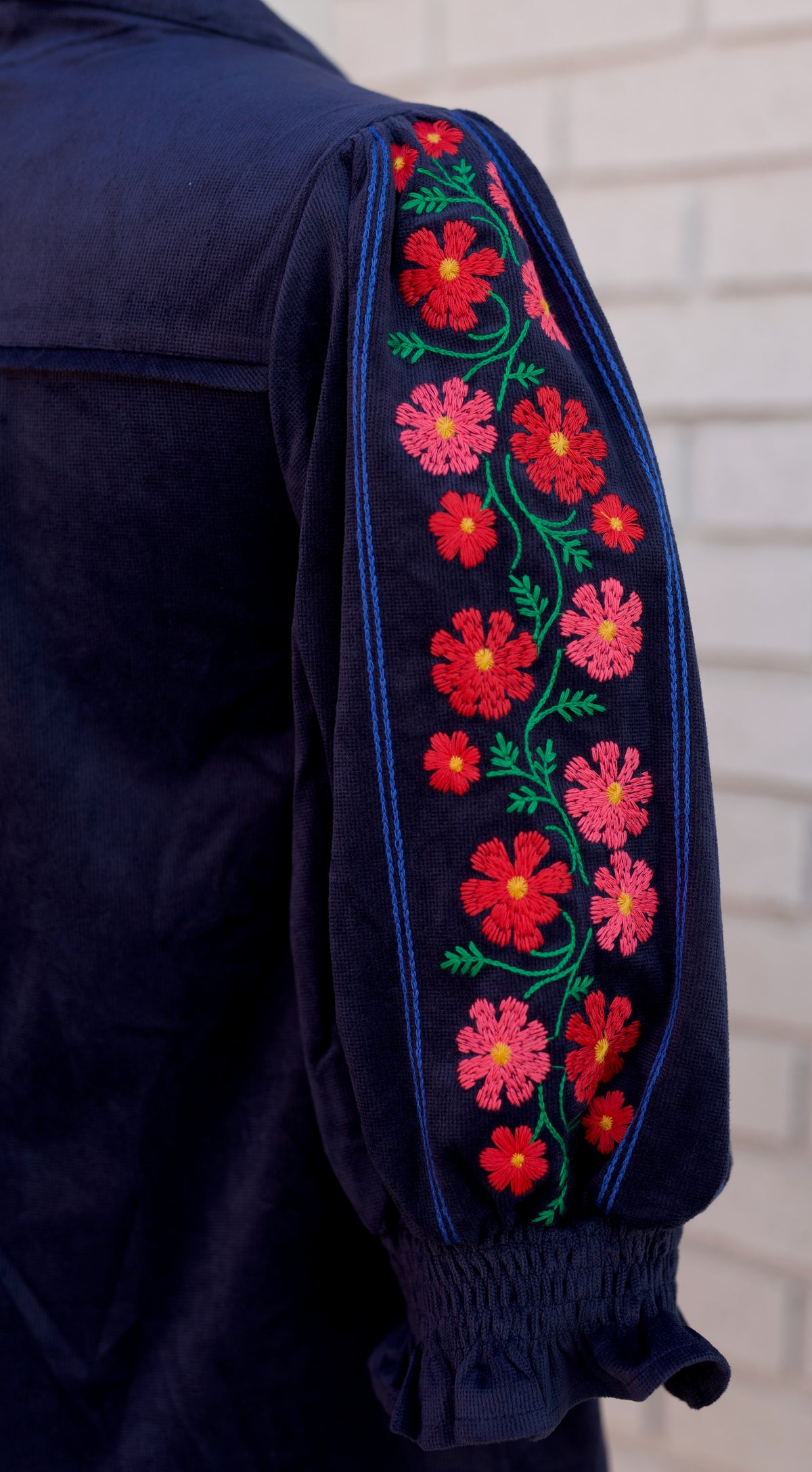 NAVY FLORAL EMBROIDERED CORDUROY TOP