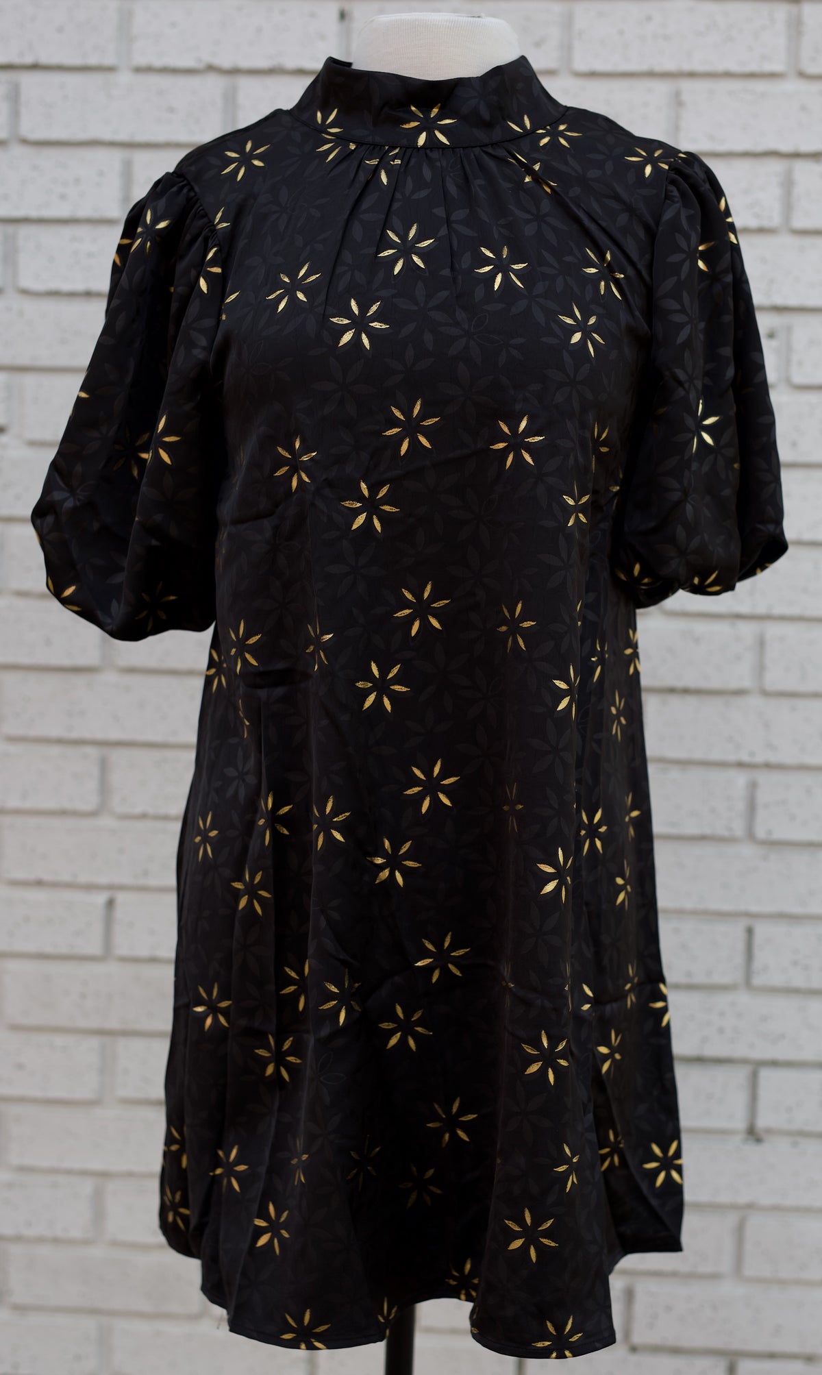 HIGH NECK TIE BACK METALLIC FLORAL PRINT DRESS - BLACK