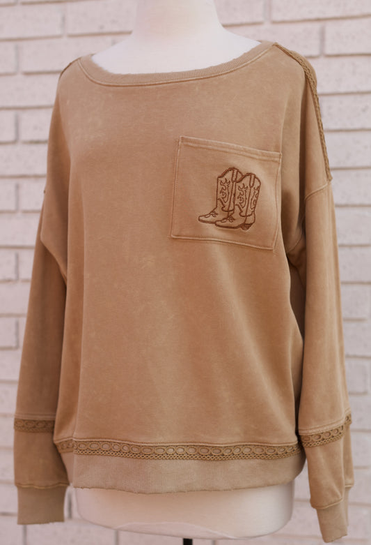 MINERAL WASHED BOOT MOTIFF SWEATSHIRT - MOCHA MOUSSE