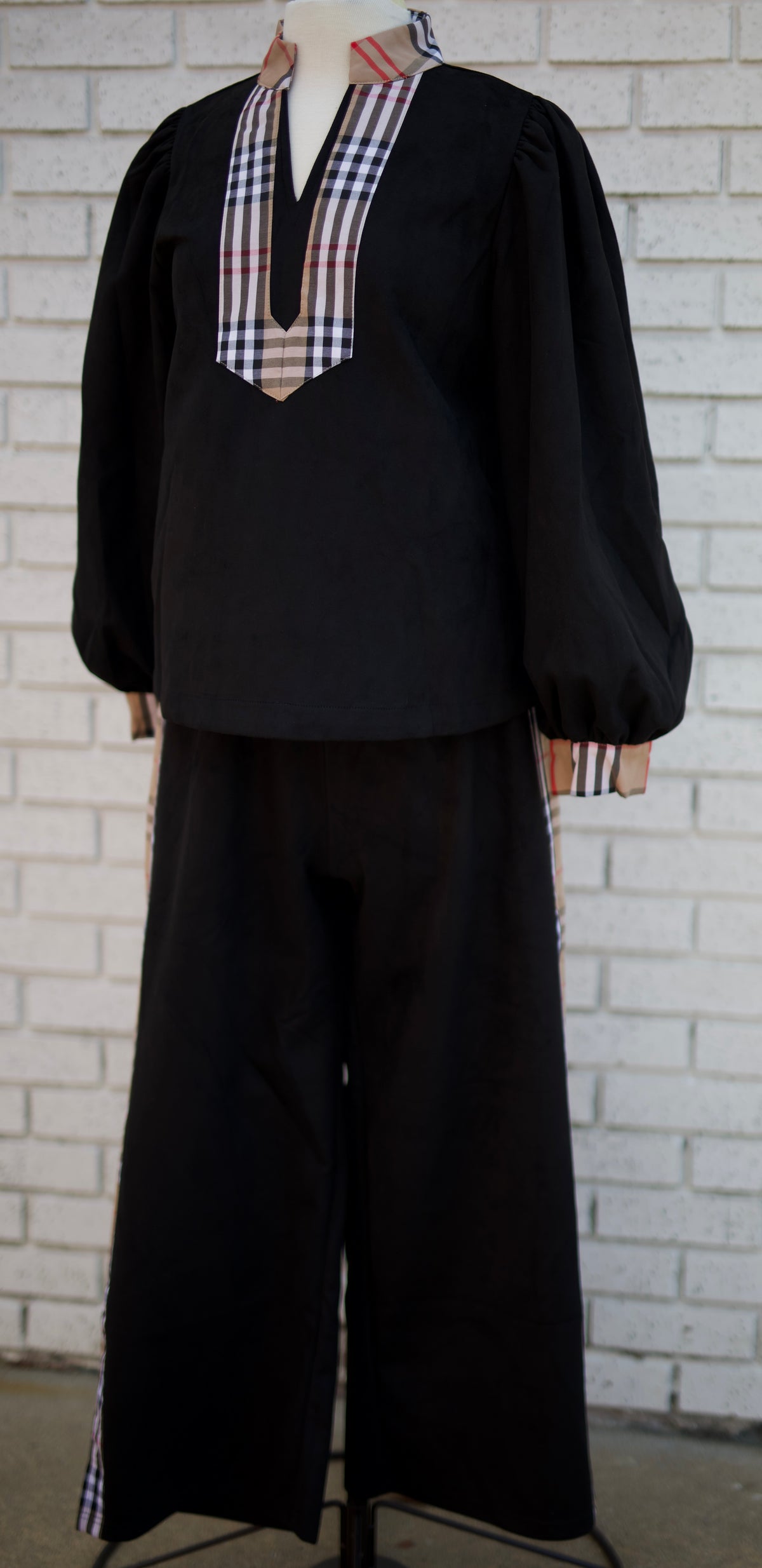 BLACK 3/4 PUFF SLEEVE TOP  & PANTS WITH PLAID CONTRAST TRIM 2 PC SET