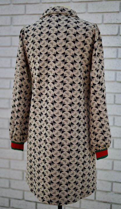 TAUPE LOG SLEEVE DRESS WITH GEOMETRIC PRINT & STRIPE CONTRAST TRIM