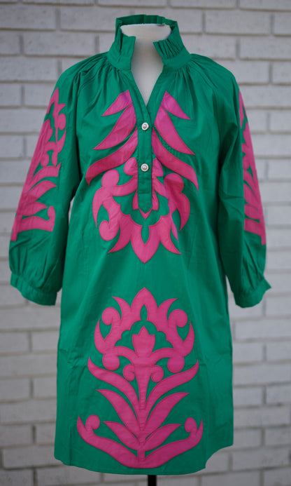 3/4 SLEEVE BAROQUE FLORAL SHIFT DRESS - ROSE/GREEN