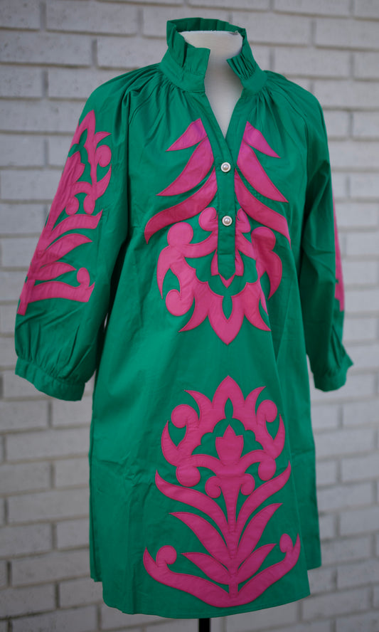 3/4 SLEEVE BAROQUE FLORAL SHIFT DRESS - ROSE/GREEN