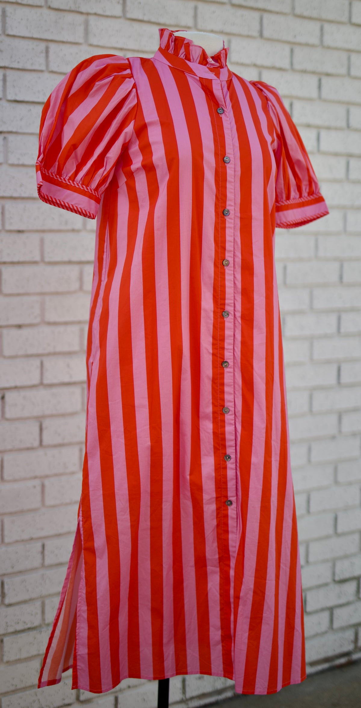 STRIPED PUFF SLEEVE BUTTON DOWN MIDI DRESS - Pharm Favorites by Economy Pharmacy