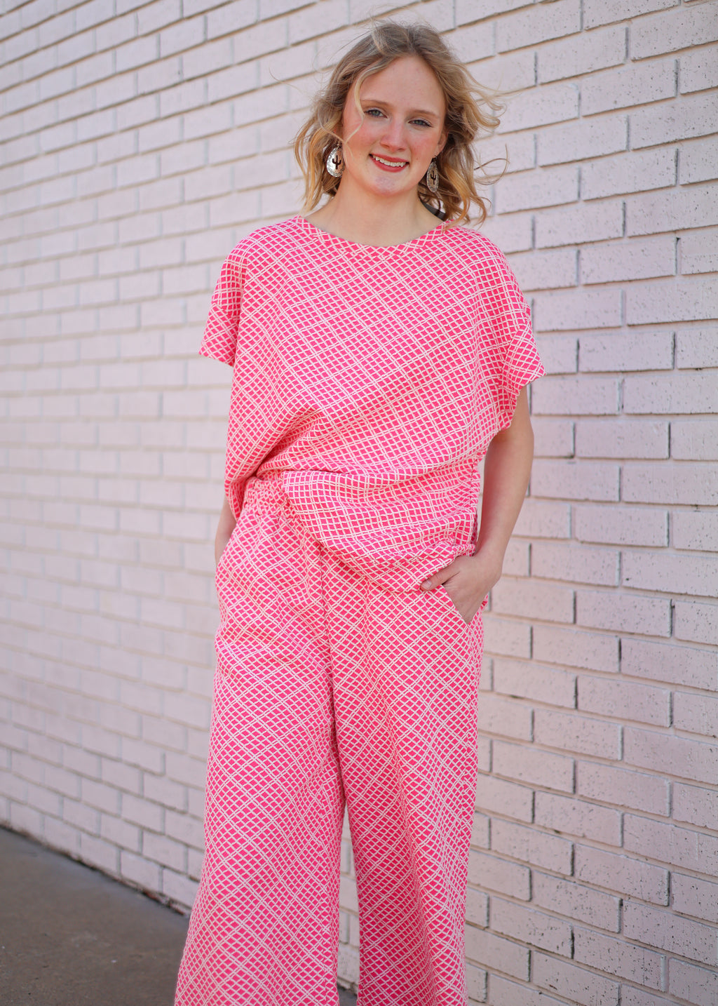 PINK & WHITE TEXTURED 2PC PANT SET