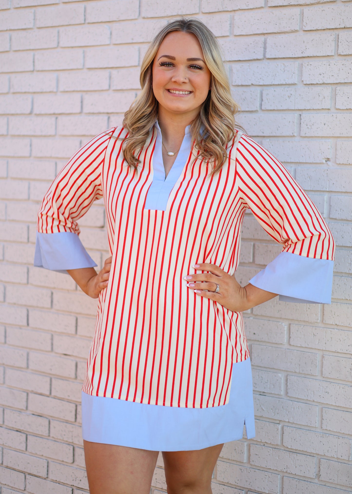 RED STRIPED SPLIT VNECK COLLAR SHIFT DRESS