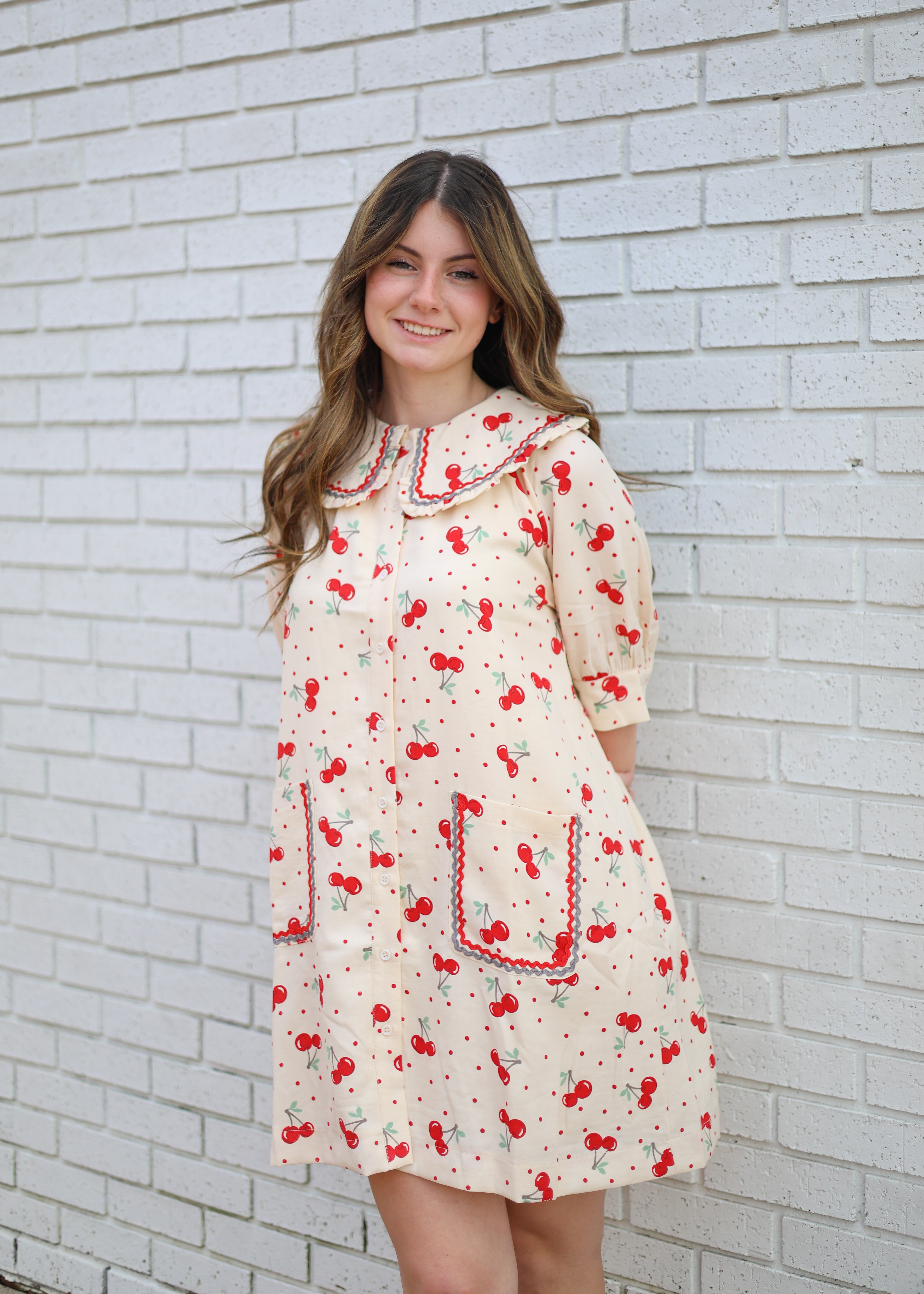 CHERRY SHORT SLEEVED MINI SHIRT DRESS