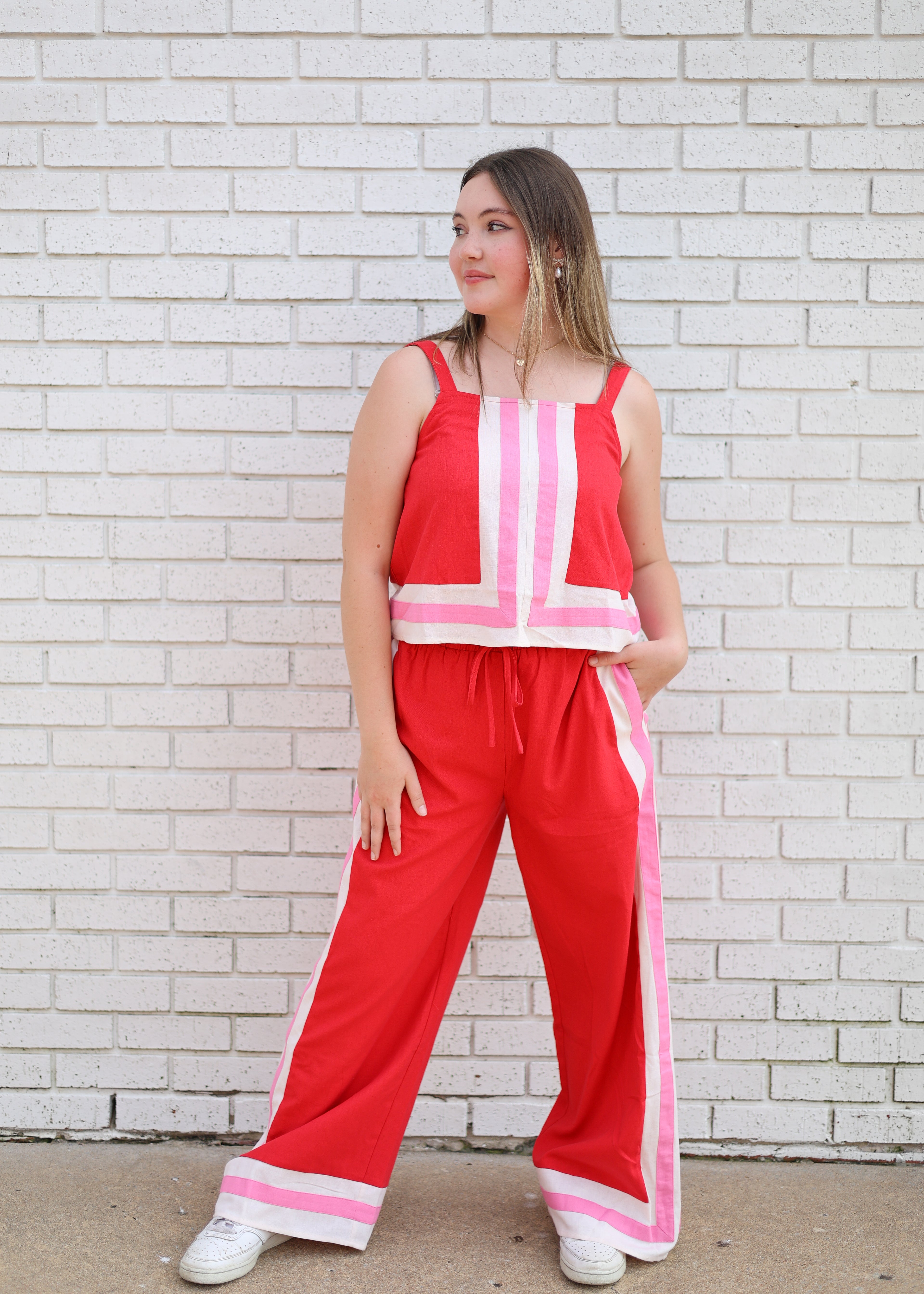 RED 2PC PANT SET WITH PINK & IVORY ABSTRACT CONTRAST TRIM