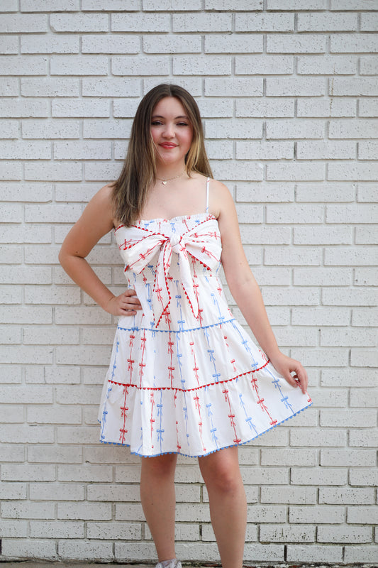 OFF-WHITE W/RED & BLUE BOW DETAIL & RIC RAC TRIM