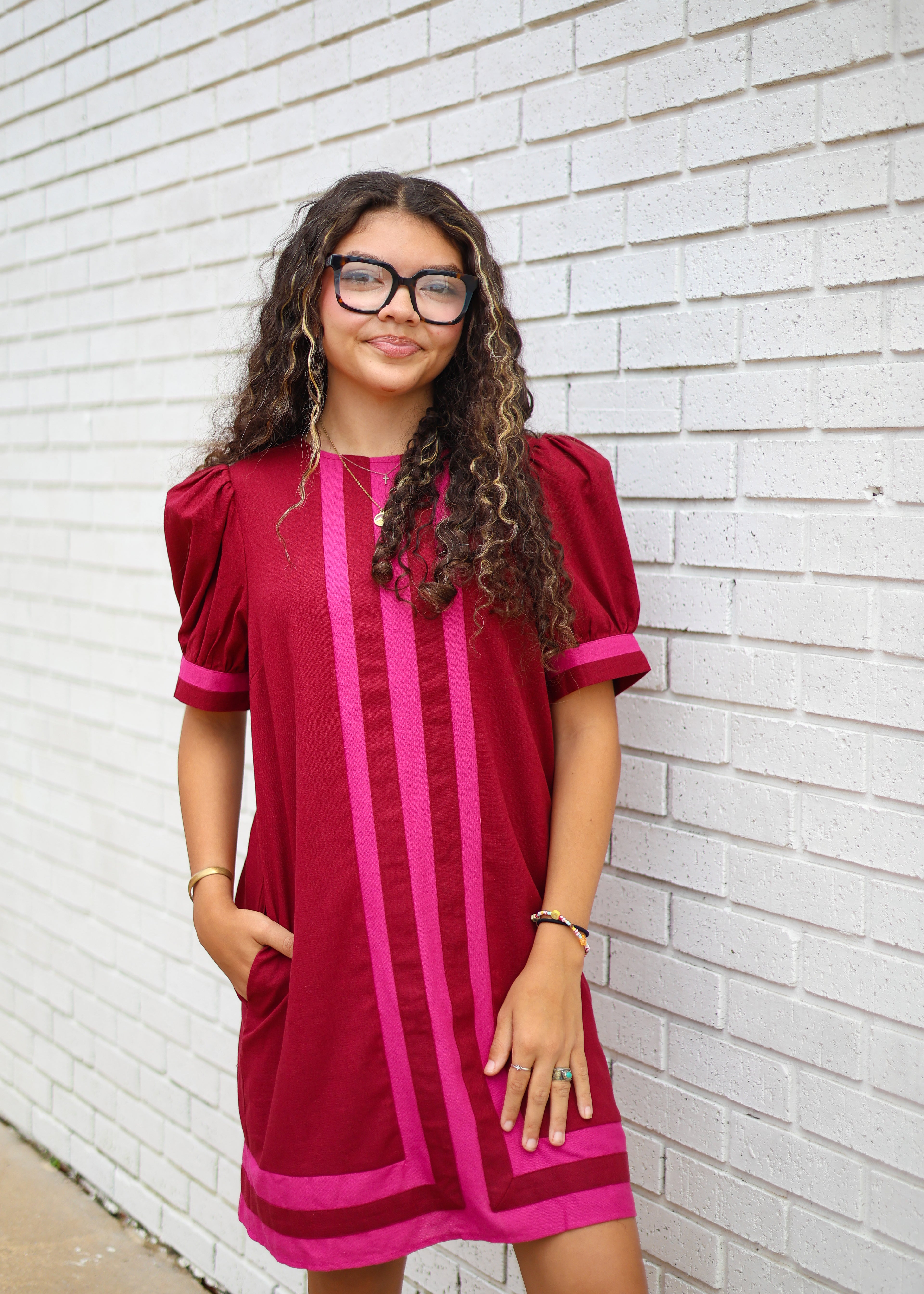 BURGUNDY PUFF SLEEVE MINI DRESS W/CONTRAST ACCENT BORDER