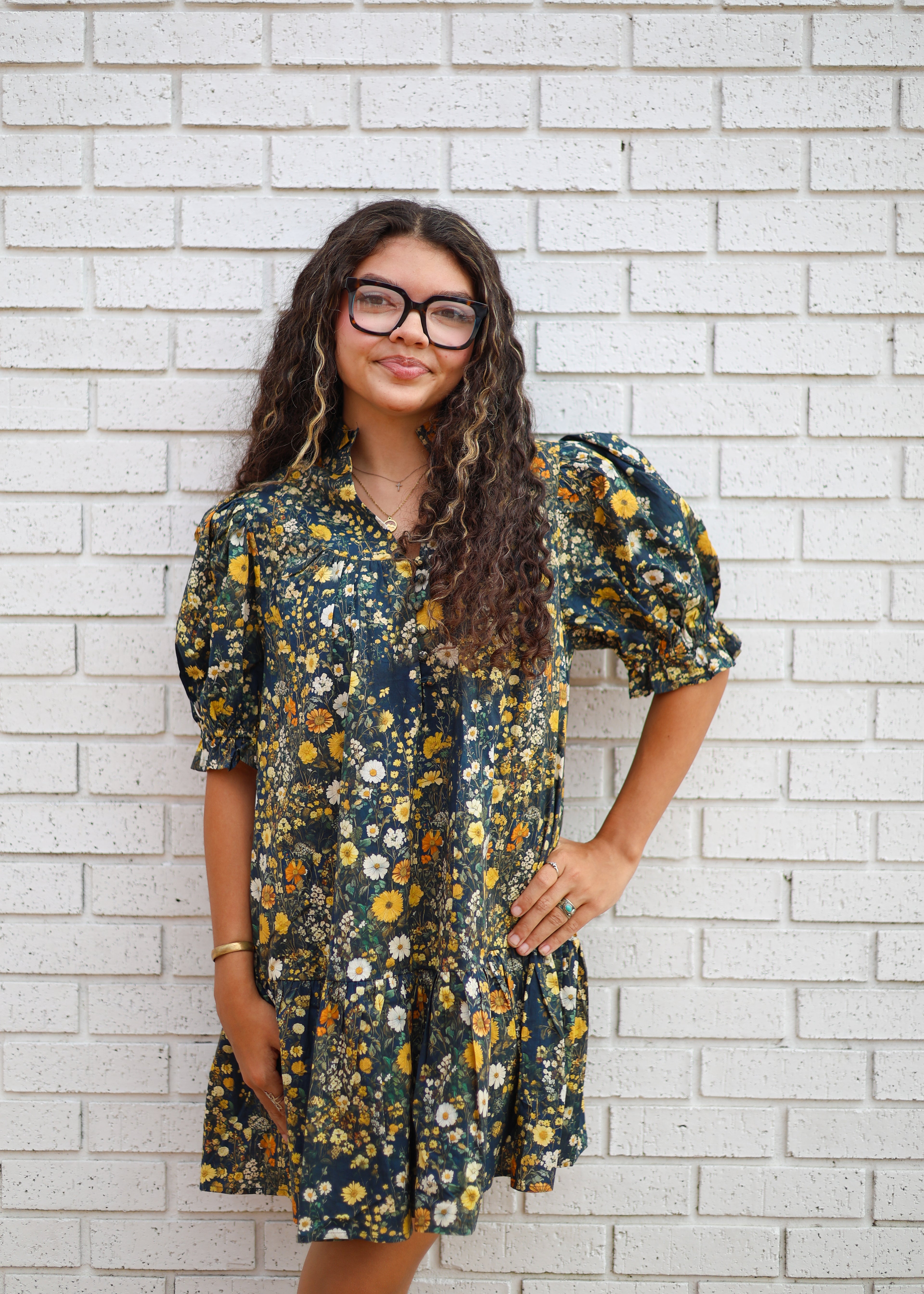 NAVY W/GOLD FLORAL PRINT PUFF SLEEVE RUFFLE HEM VNECK DRESS