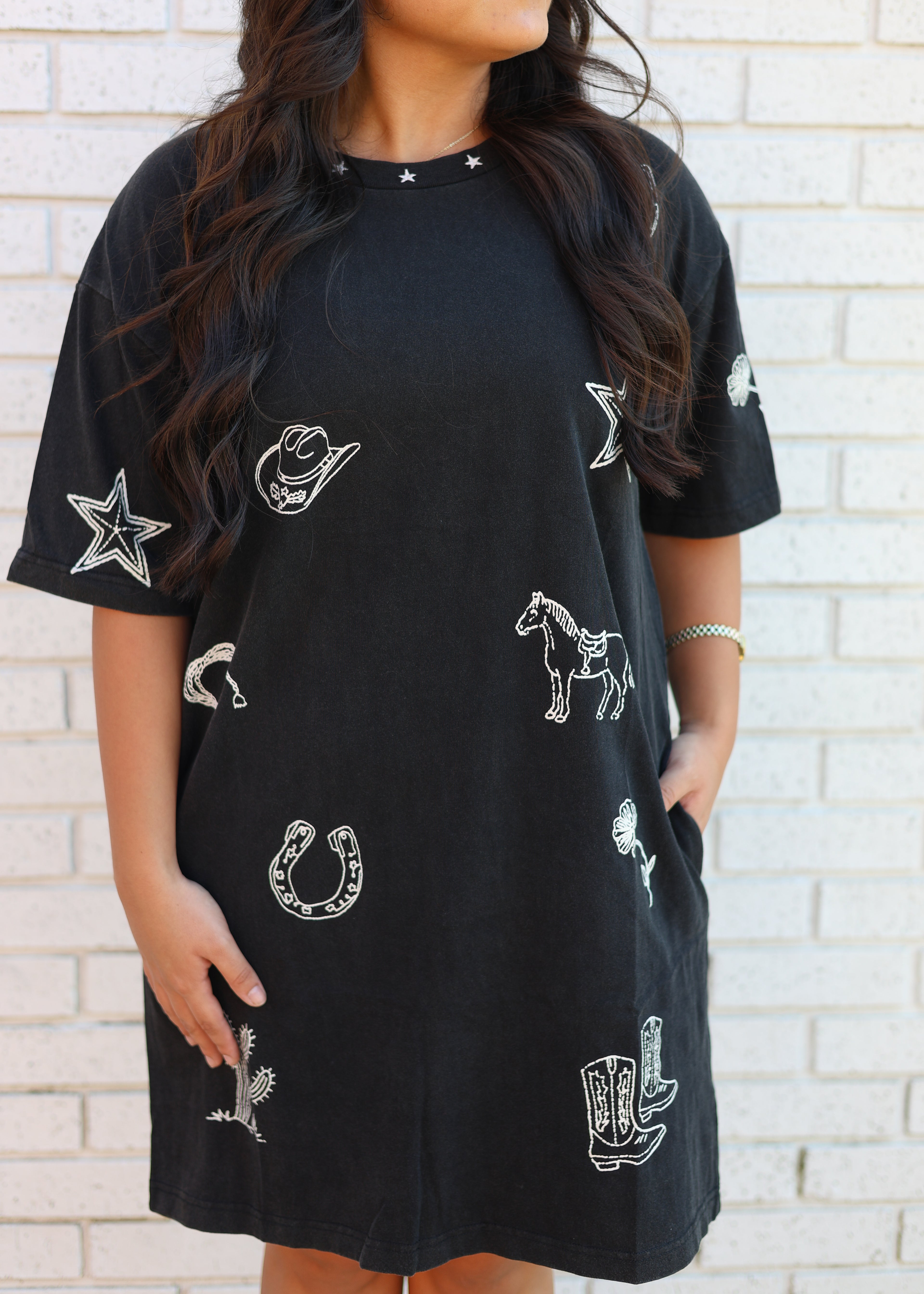 SNOW WASH WESTERN INSPIRED T-SHIRT DRESS ASH BLACK