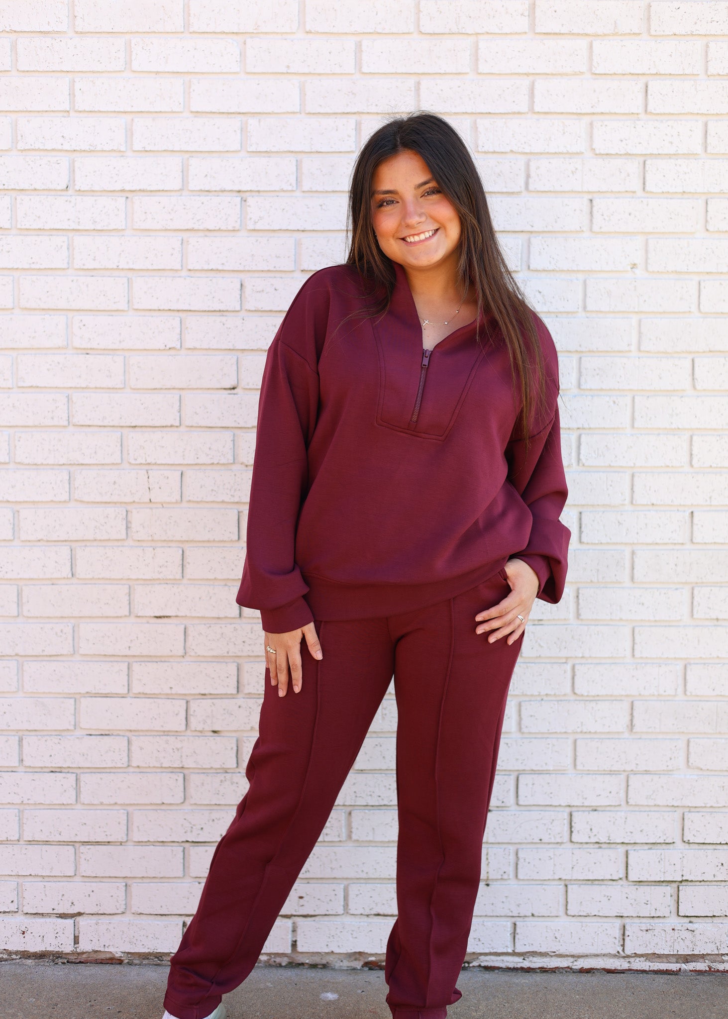 SCUBA LUXE V-NECK JACKET - WINE